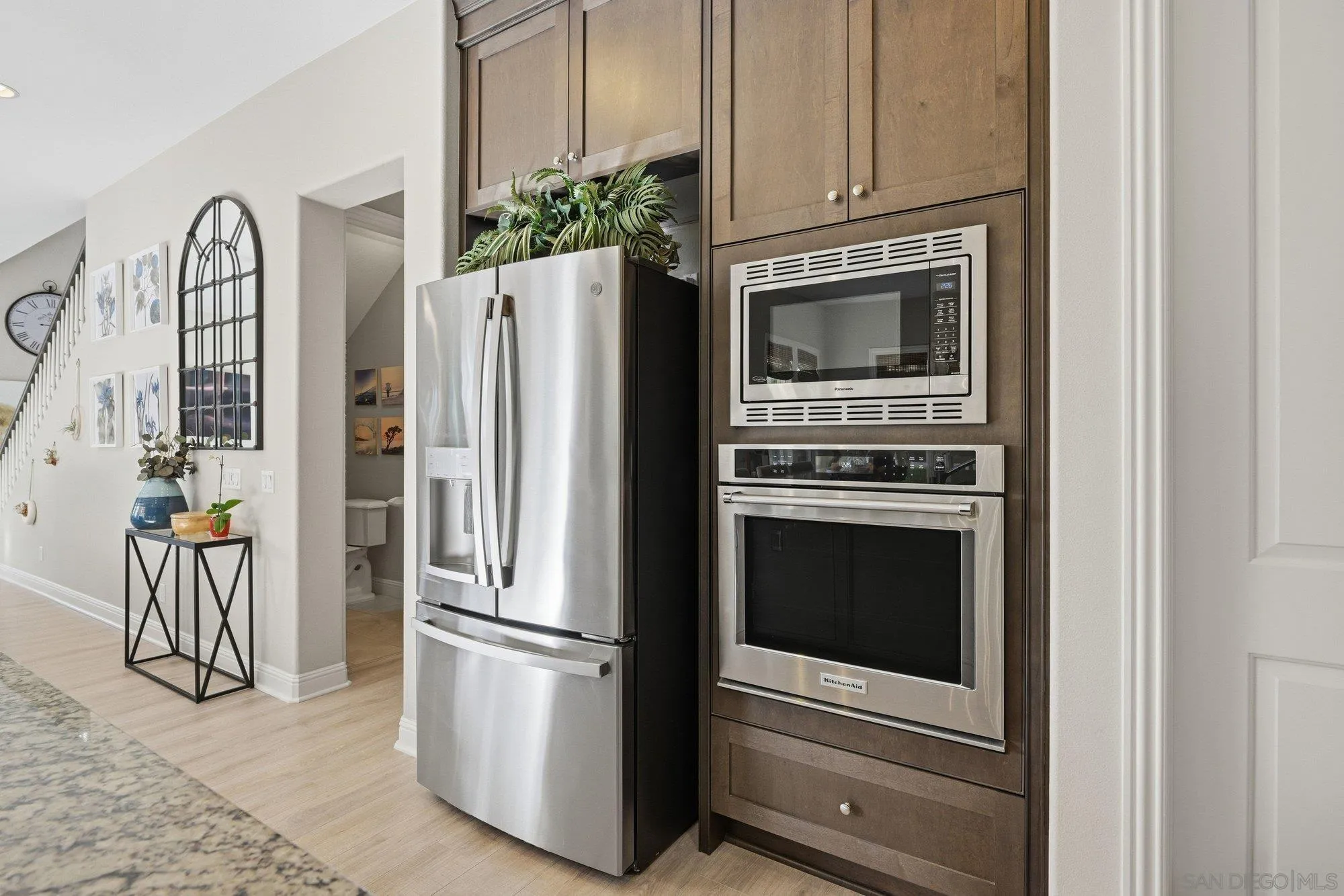 https://cdn.realtyfeed.com/cdn/127/260002288/7c565dd99c9b499563ee7f71b31a6461.webp