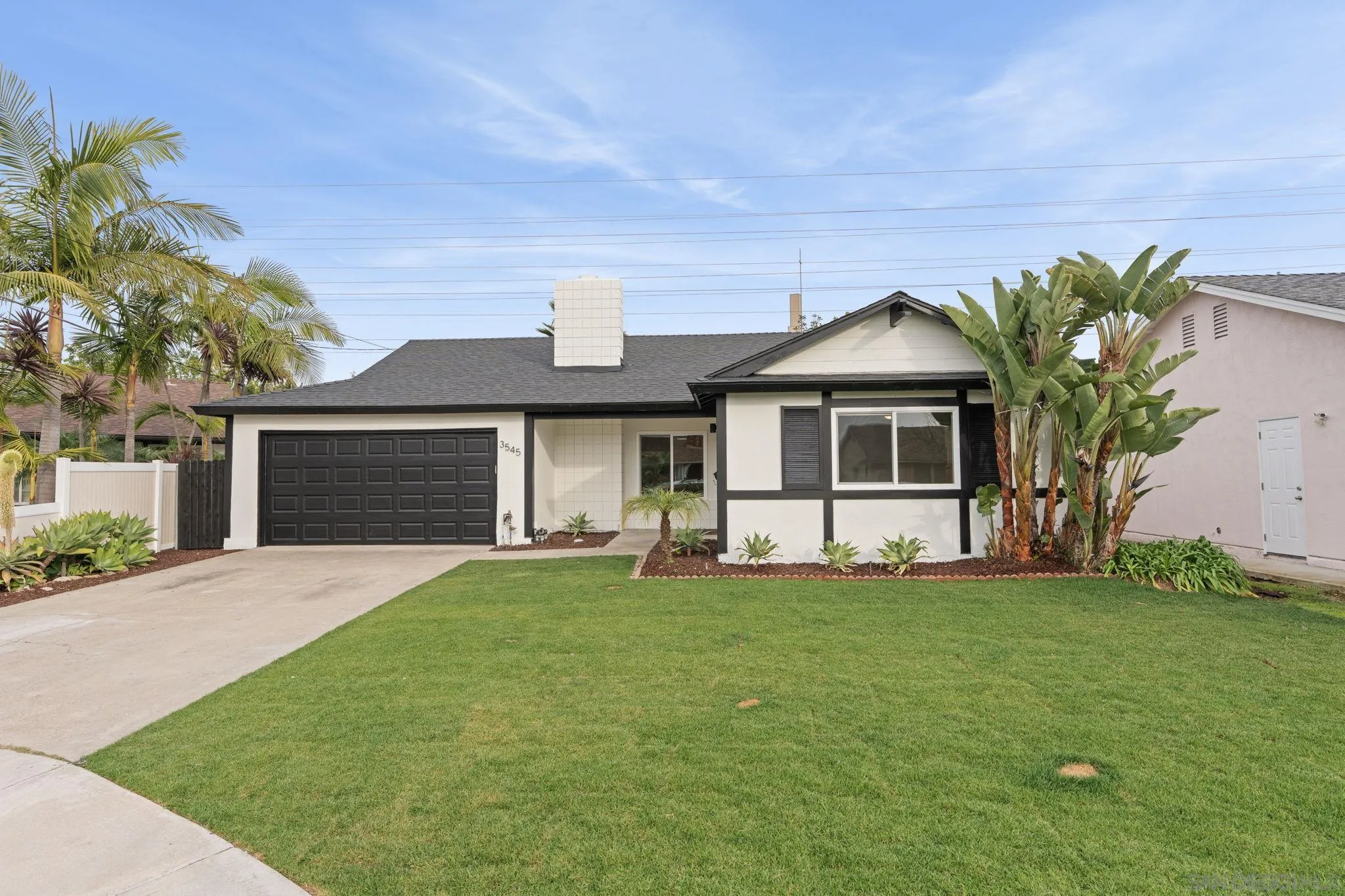 https://cdn.realtyfeed.com/cdn/127/260002289/7f826b21ee64a81125a94d749e67a8ef.webp