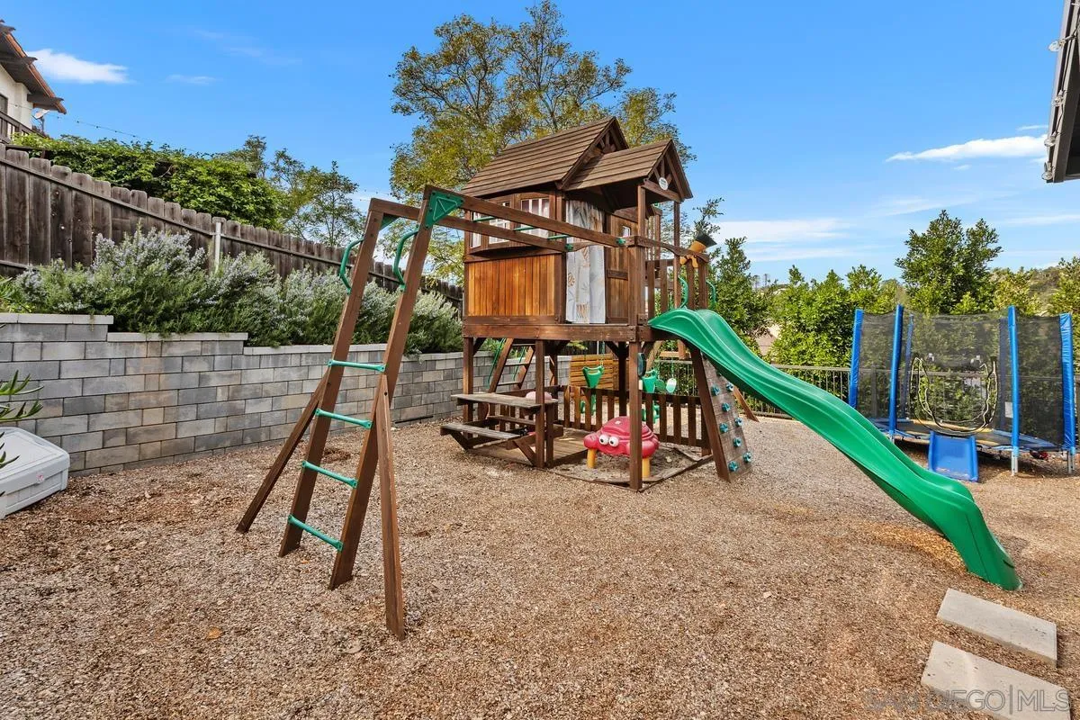 https://cdn.realtyfeed.com/cdn/127/260002291/17d0ddb1ccb1f8536531fb788cc725c3.webp