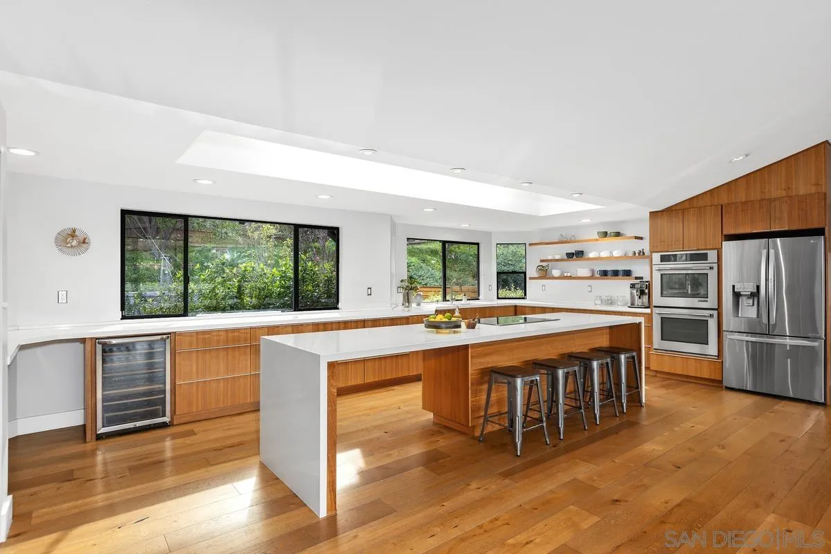 https://cdn.realtyfeed.com/cdn/127/260002291/7e6b884f436a36f9e0e21b3f263474be.webp