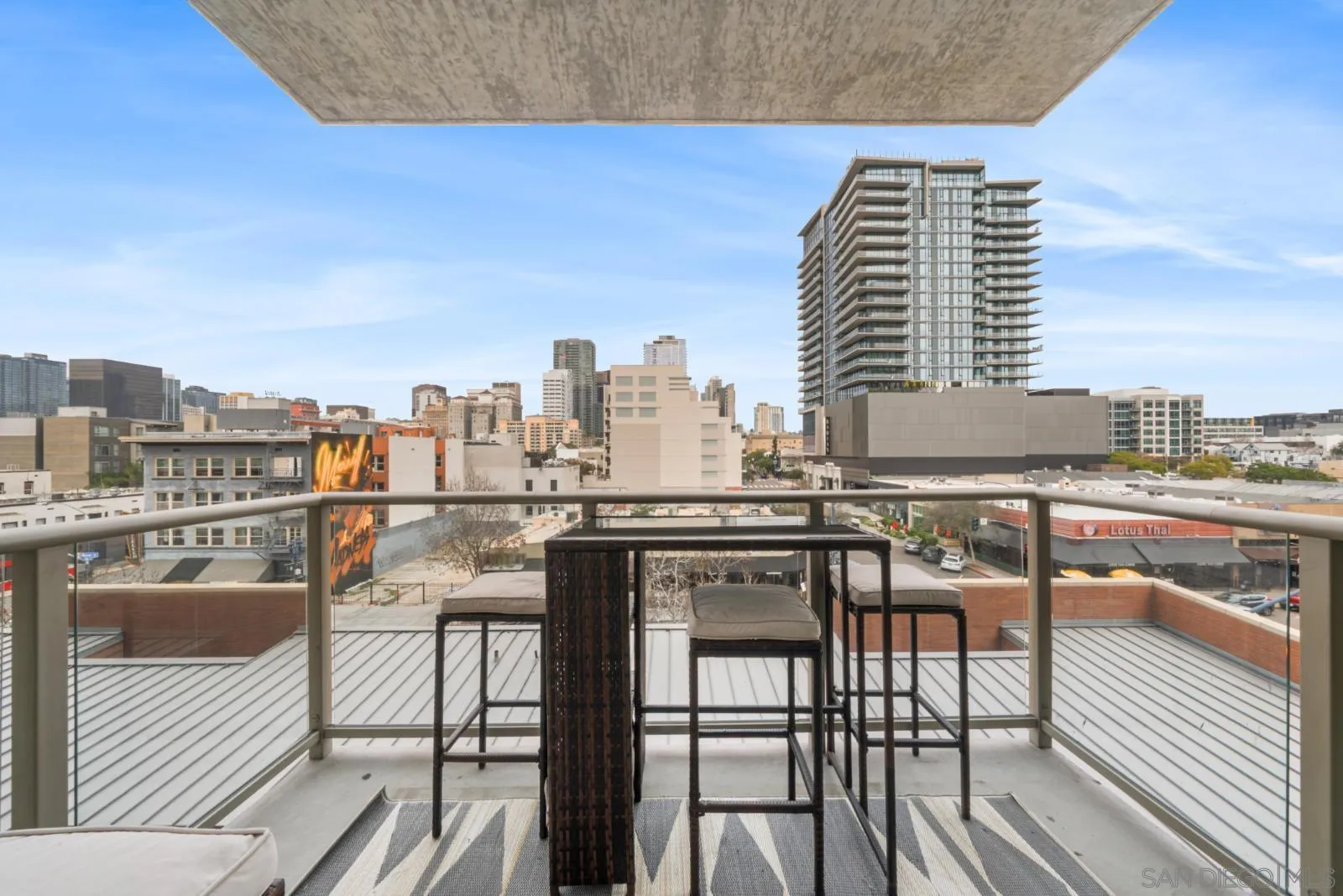 Photo #1: 260002293 Listing: Photo #1