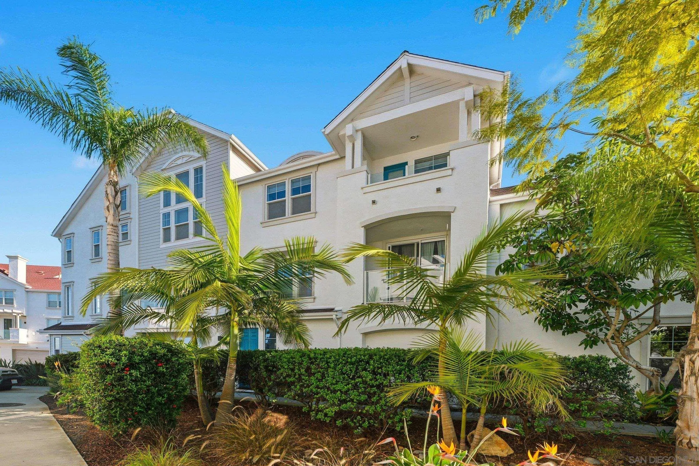 845 Harbor Cliff Way Unit 305, Oceanside, CA 92054 - Photo 4 of 31, Oceanside, CA