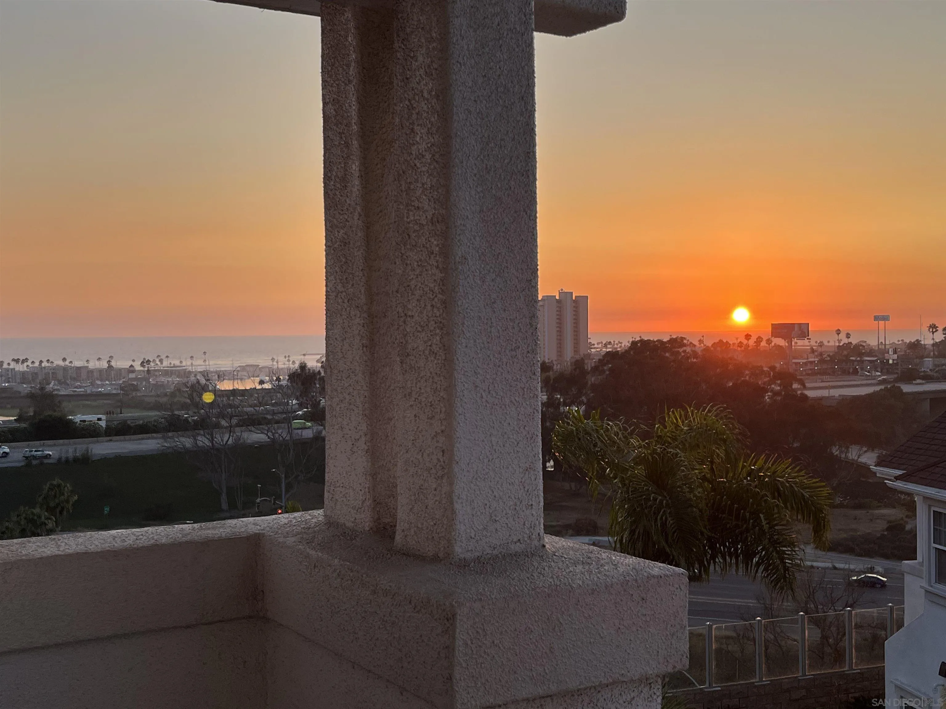 845 Harbor Cliff Way Unit 305, Oceanside, CA 92054 - Photo 3 of 31, Oceanside, CA