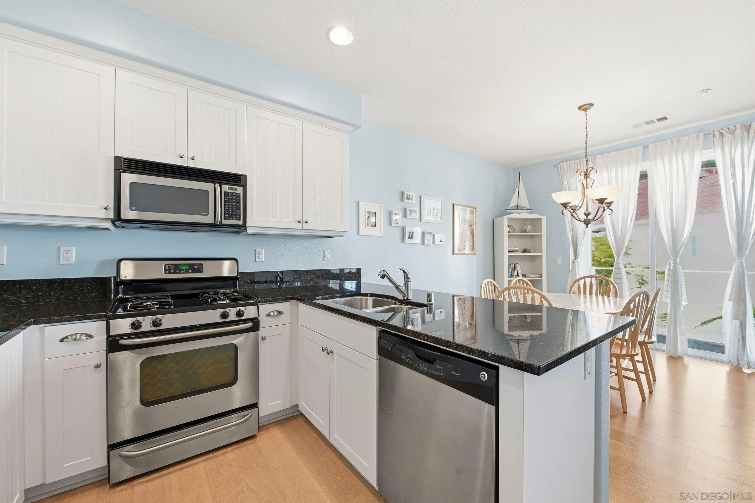 Photo #15: 260002296 Listing: Photo #15