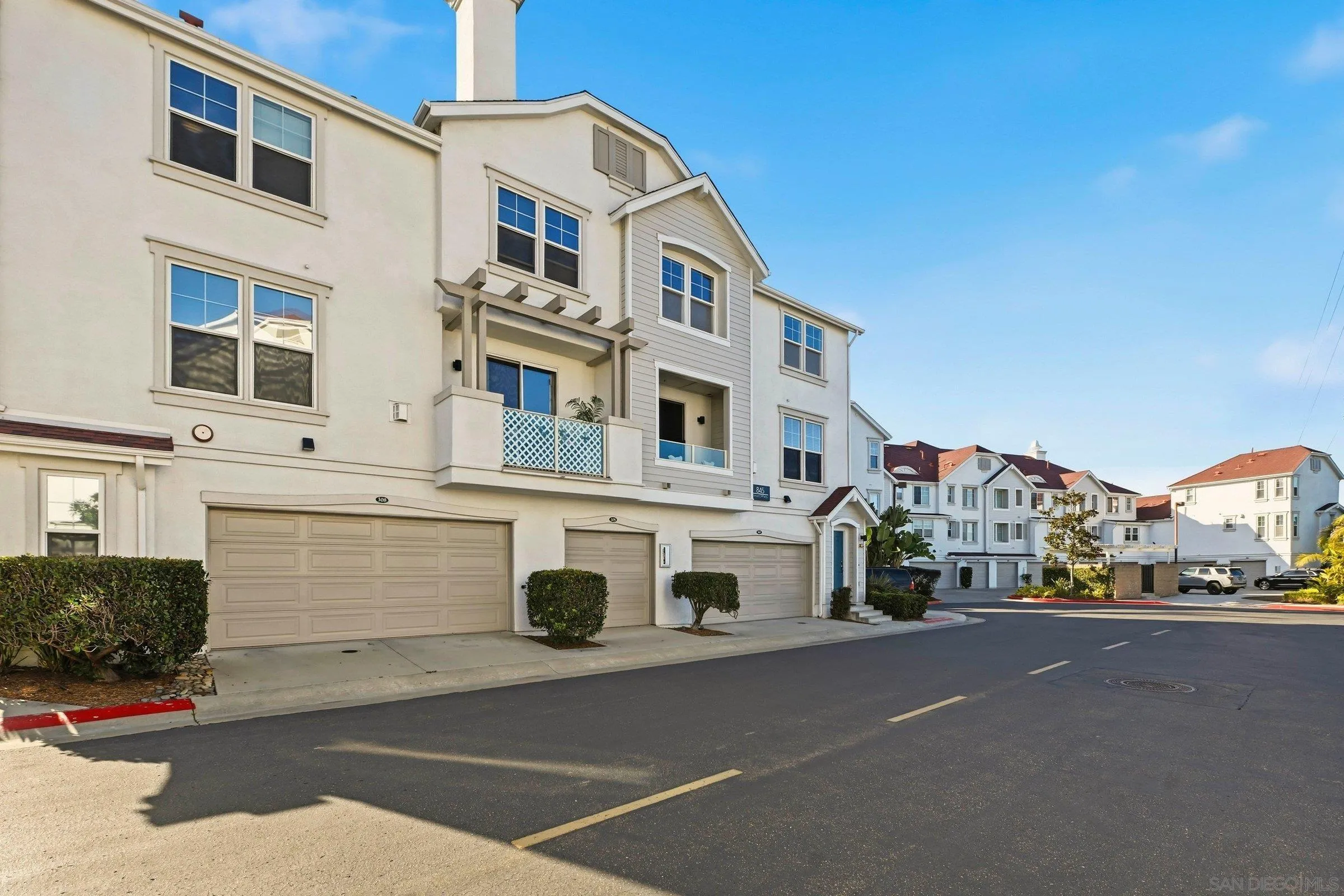 https://cdn.realtyfeed.com/cdn/127/260002296/722fdc37f621603ec4dec2a3b8d2299c.webp