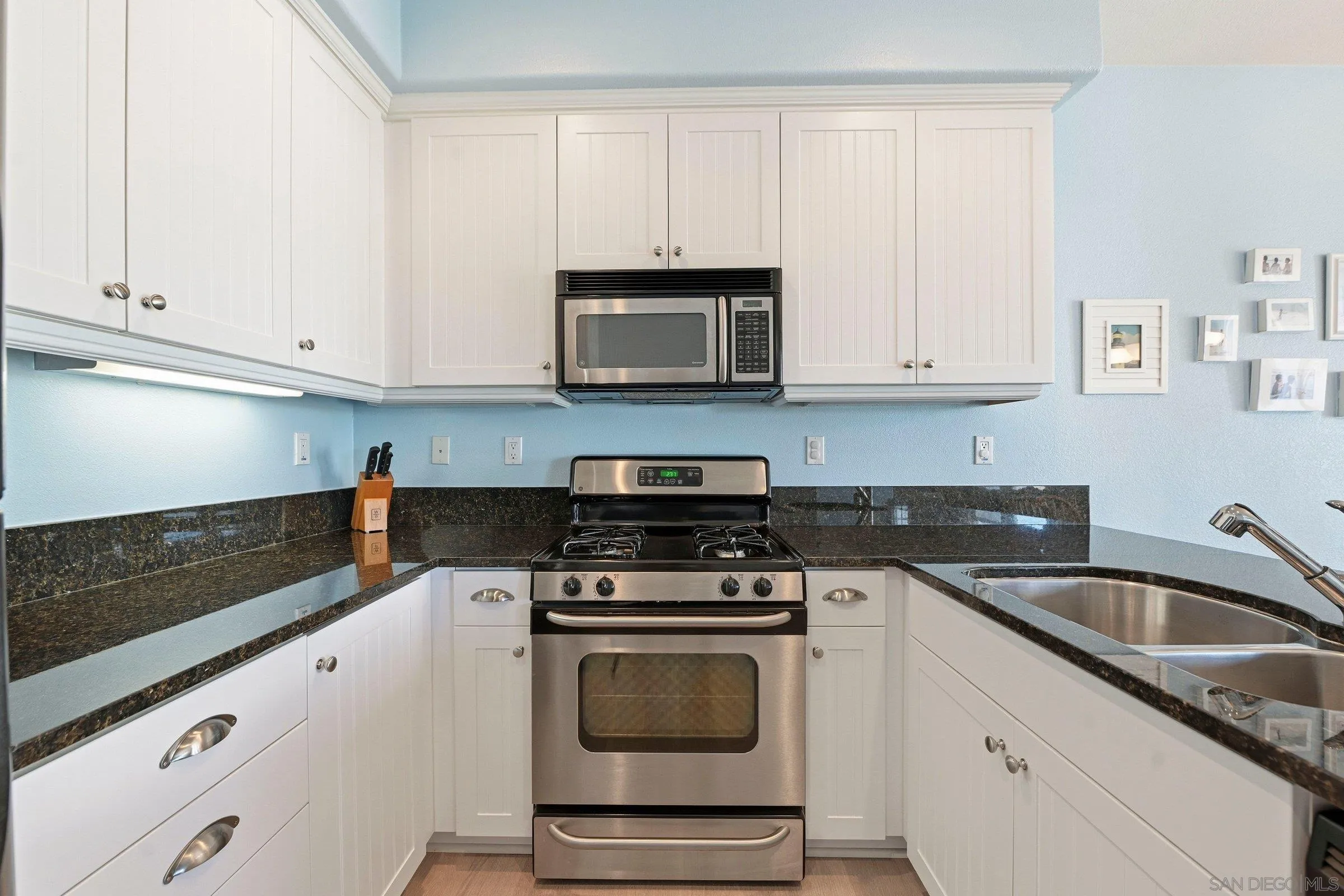 Photo #16: 260002296 Listing: Photo #16