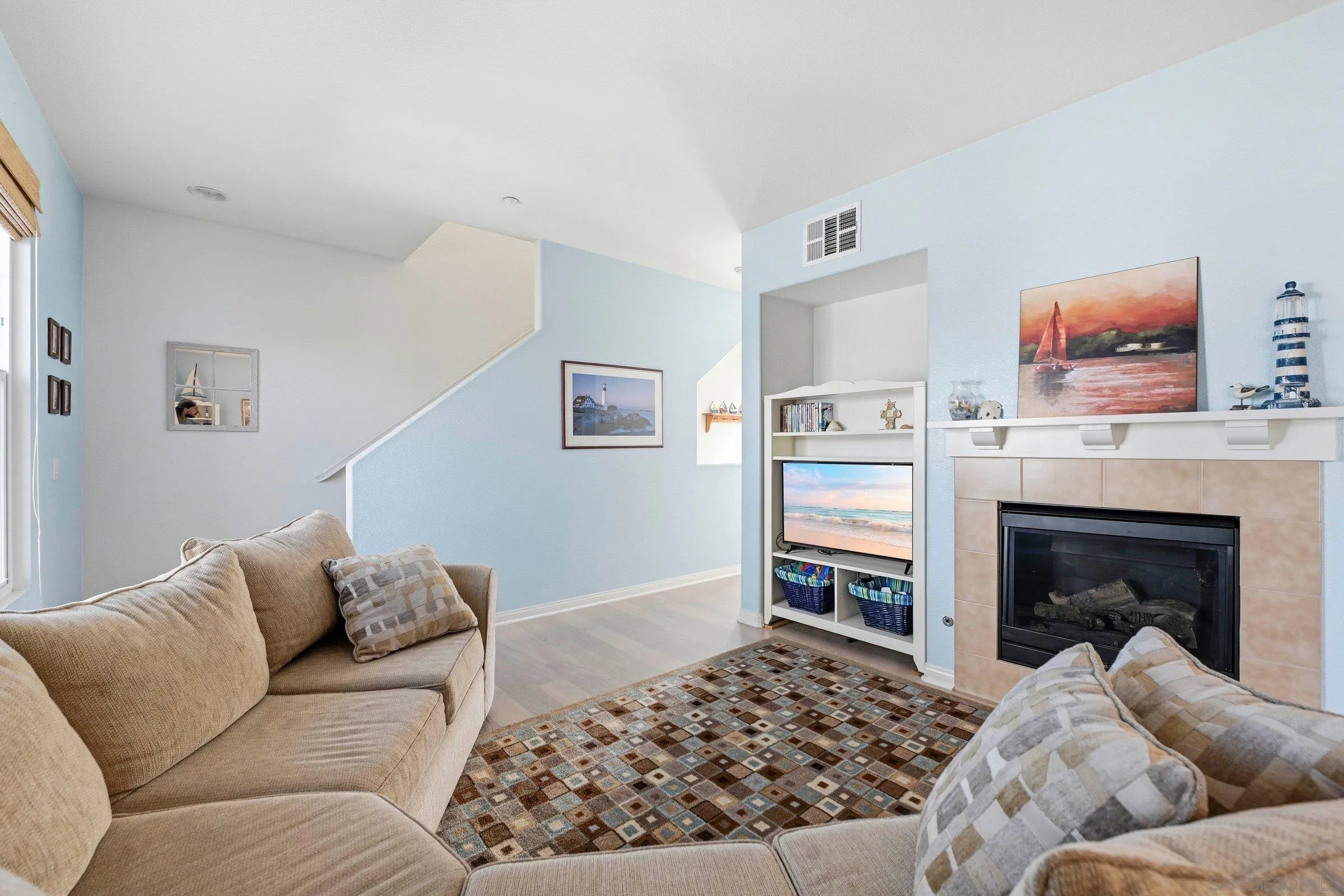 https://cdn.realtyfeed.com/cdn/127/260002296/e12054a1f5a2fb4c54fcd9f29c0c2d53.webp