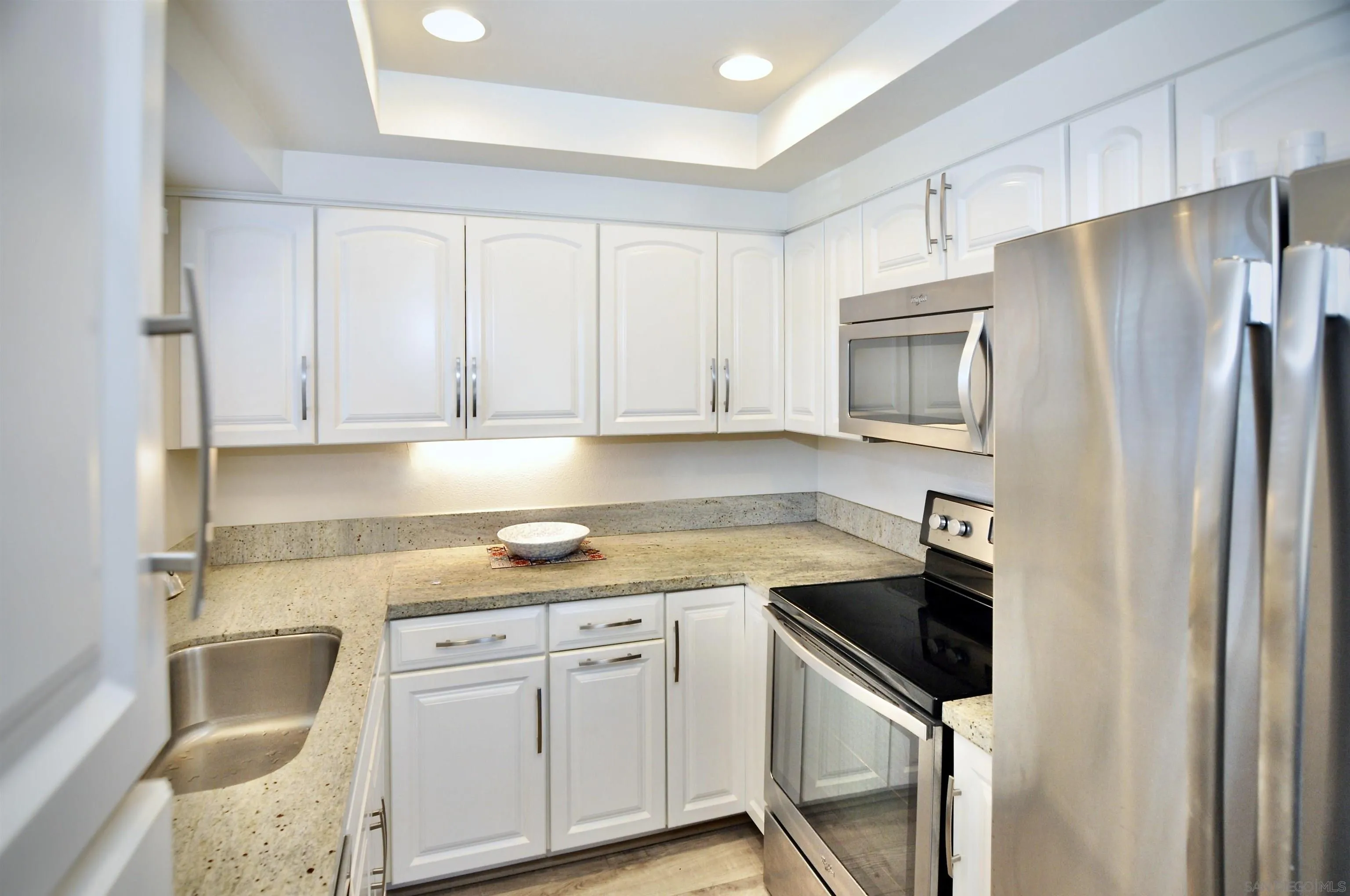 Photo #8: 260002297 Listing: Photo #8