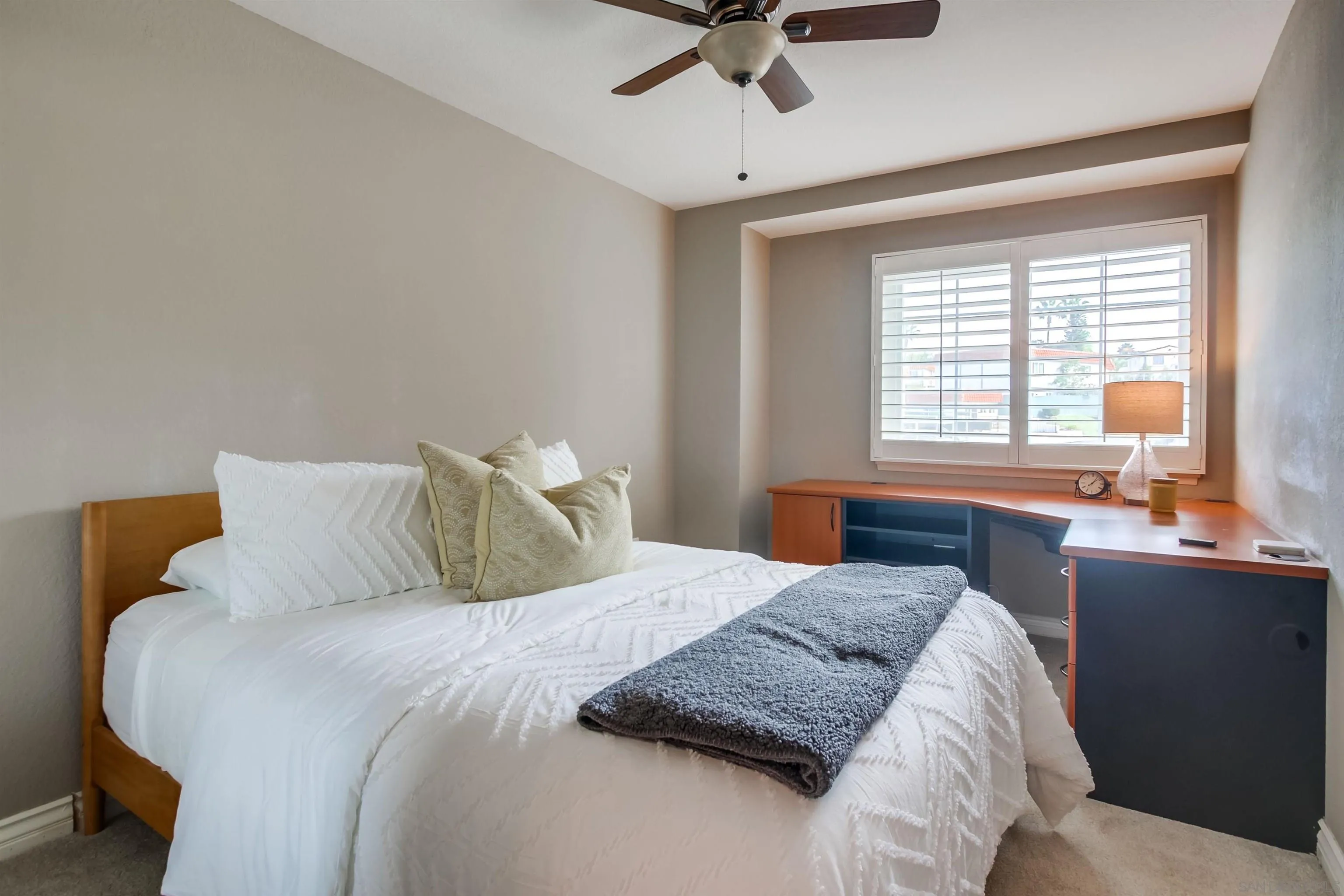 https://cdn.realtyfeed.com/cdn/127/260002299/88cbc711706575ec2a88dbf5323caccb.webp