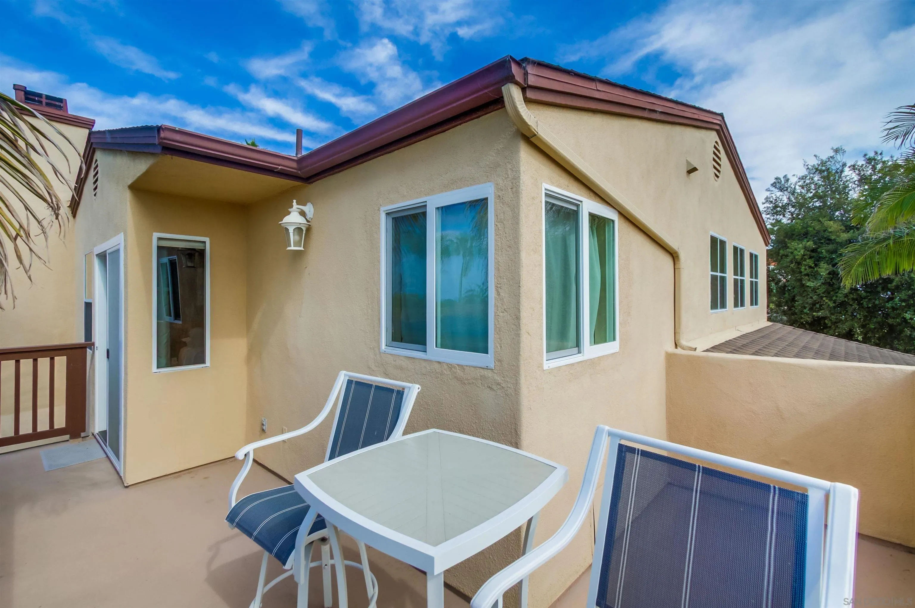 https://cdn.realtyfeed.com/cdn/127/260002299/97f78102a922128899a3254cbddbf8fb.webp
