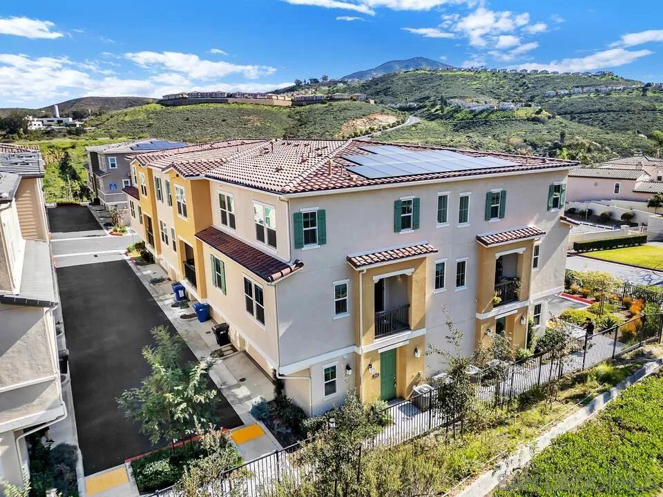 https://cdn.realtyfeed.com/cdn/127/260002300/03897ffea5b4b6e1c35a445862aaa456.webp
