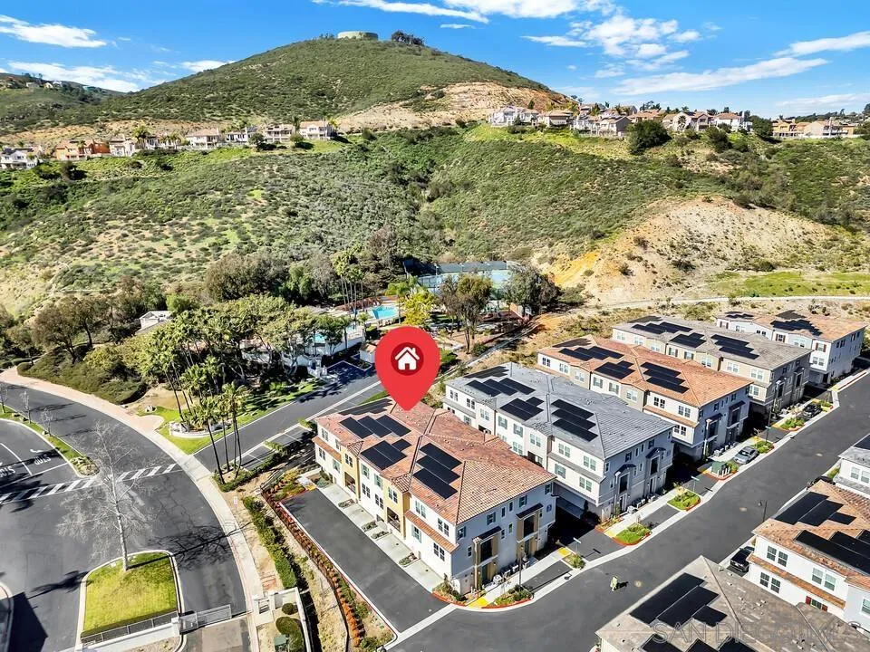 https://cdn.realtyfeed.com/cdn/127/260002300/7a7372b538c1545576fc581d6f351edb.webp