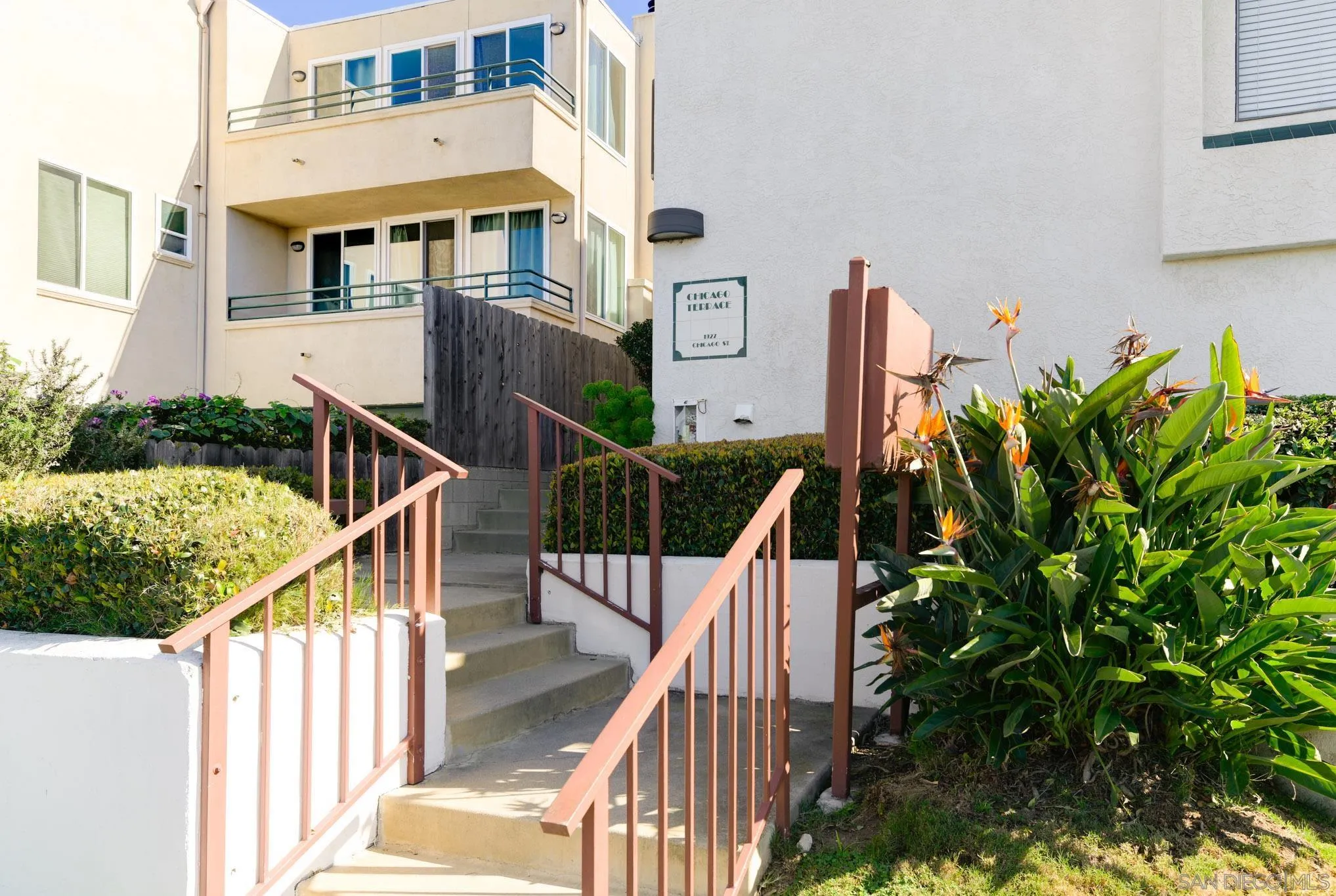 https://cdn.realtyfeed.com/cdn/127/260002305/7ed18bdba3c268d949c95c0ef7d45a14.webp