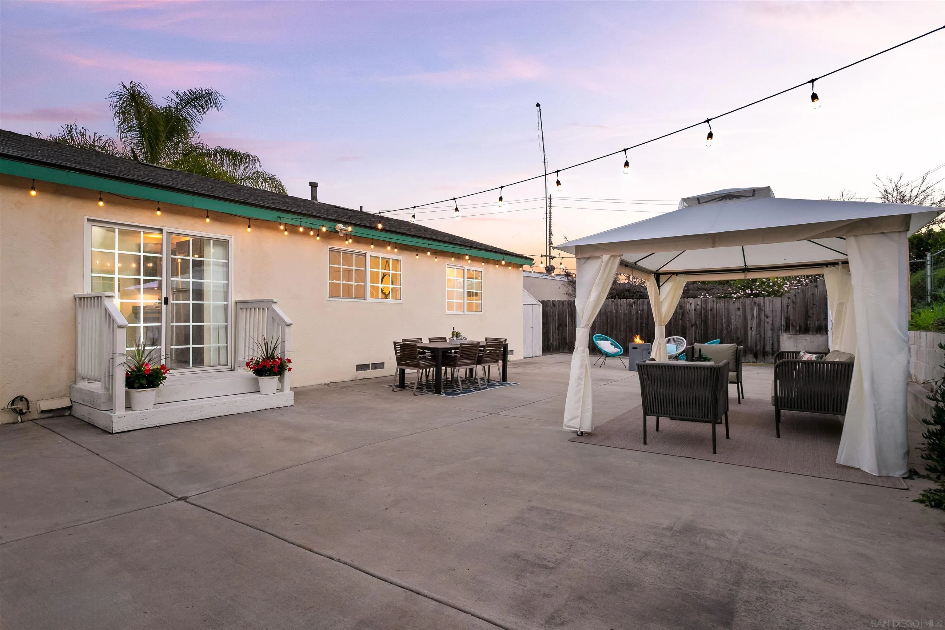 https://cdn.realtyfeed.com/cdn/127/260002306/335490f541295a625bbc8d11f9233dcf.webp