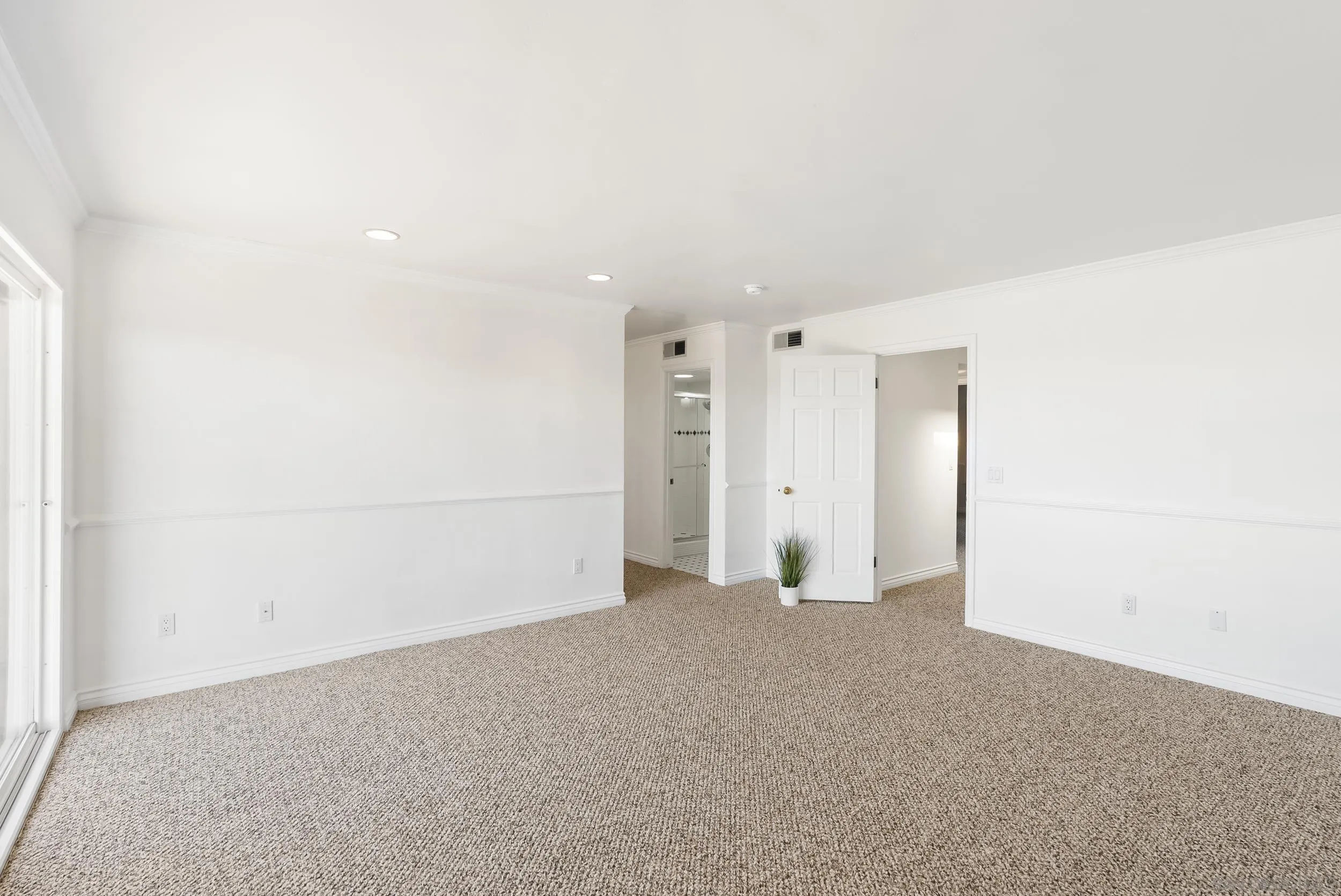 https://cdn.realtyfeed.com/cdn/127/260002308/0c2b47a3537974364d7877f5c372a9ac.webp