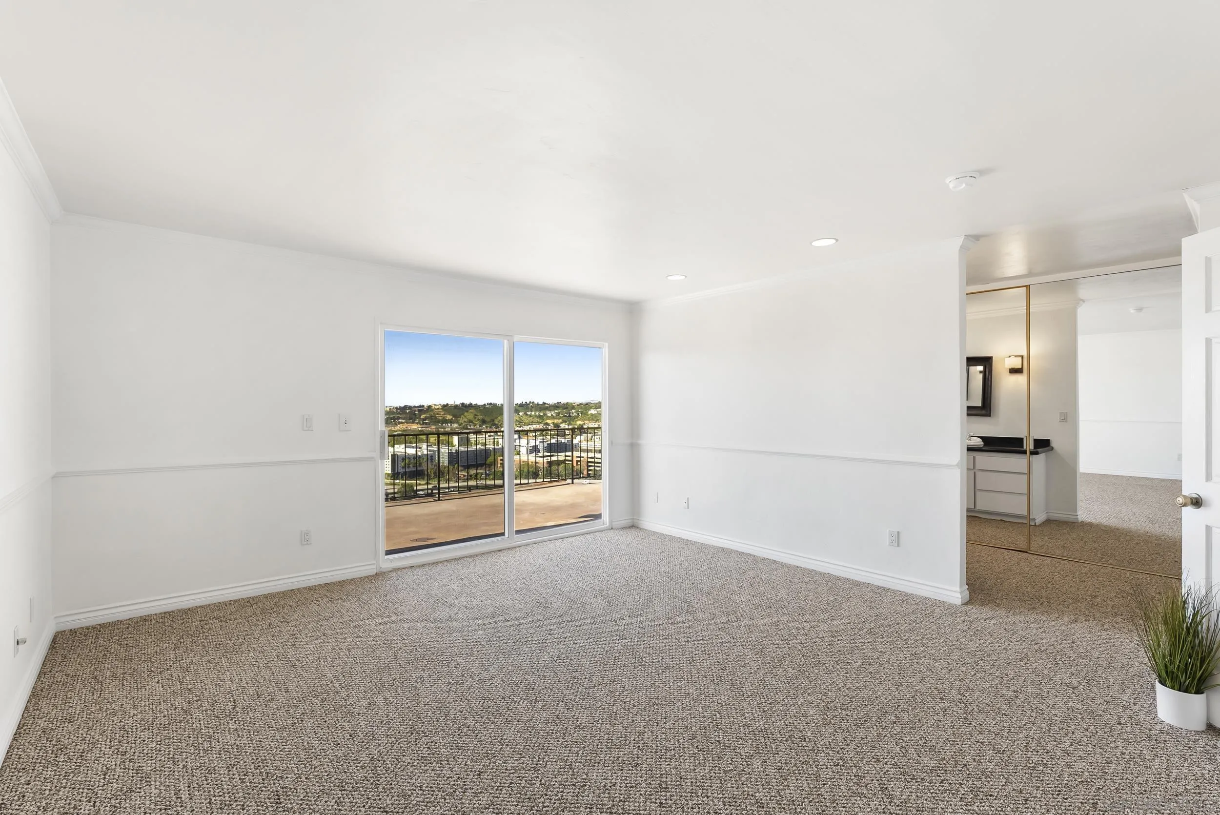 https://cdn.realtyfeed.com/cdn/127/260002308/81201948b881e781185ef4fc6b116700.webp