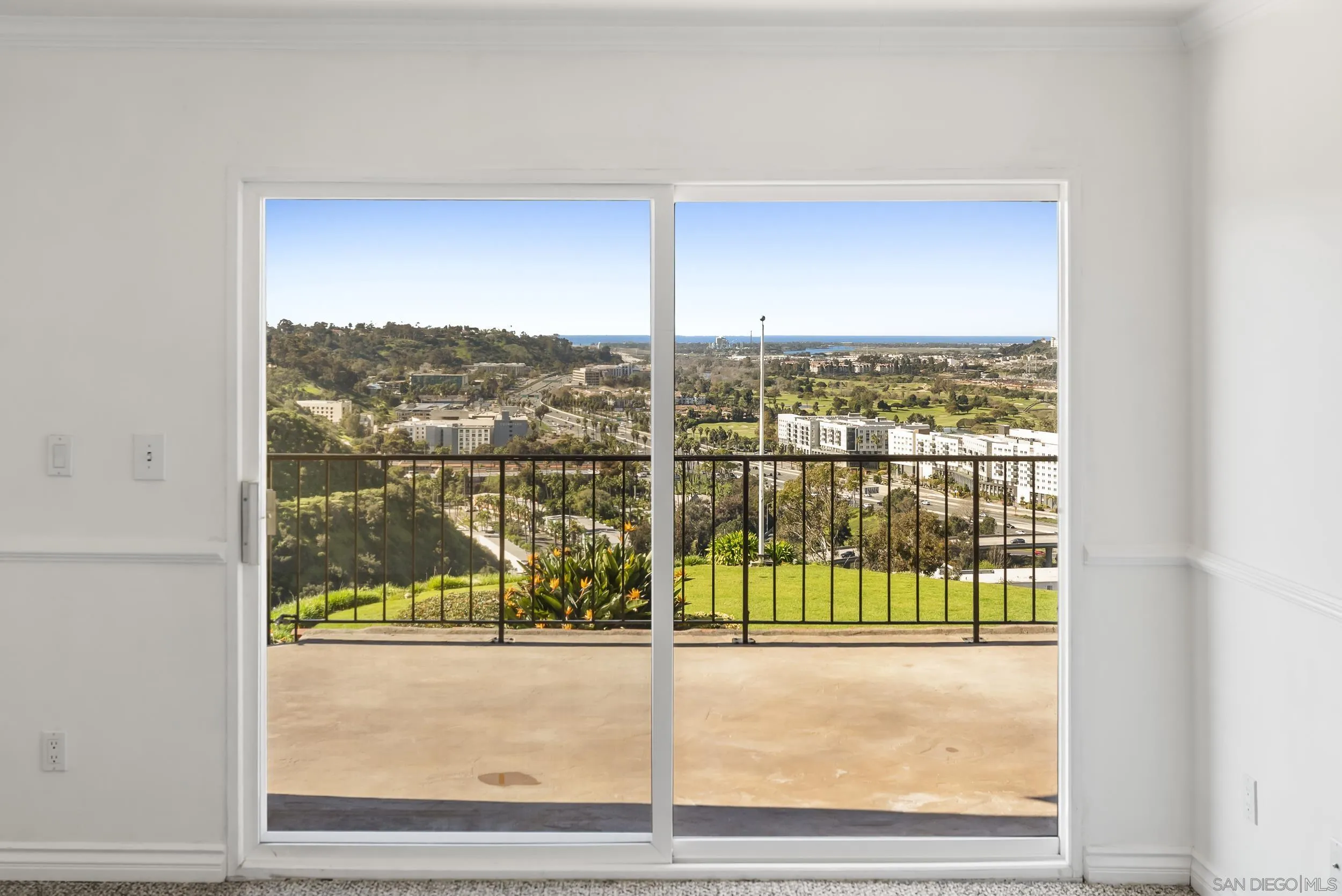 https://cdn.realtyfeed.com/cdn/127/260002308/9c8898d42e5548b0b96044af62a5dbaf.webp