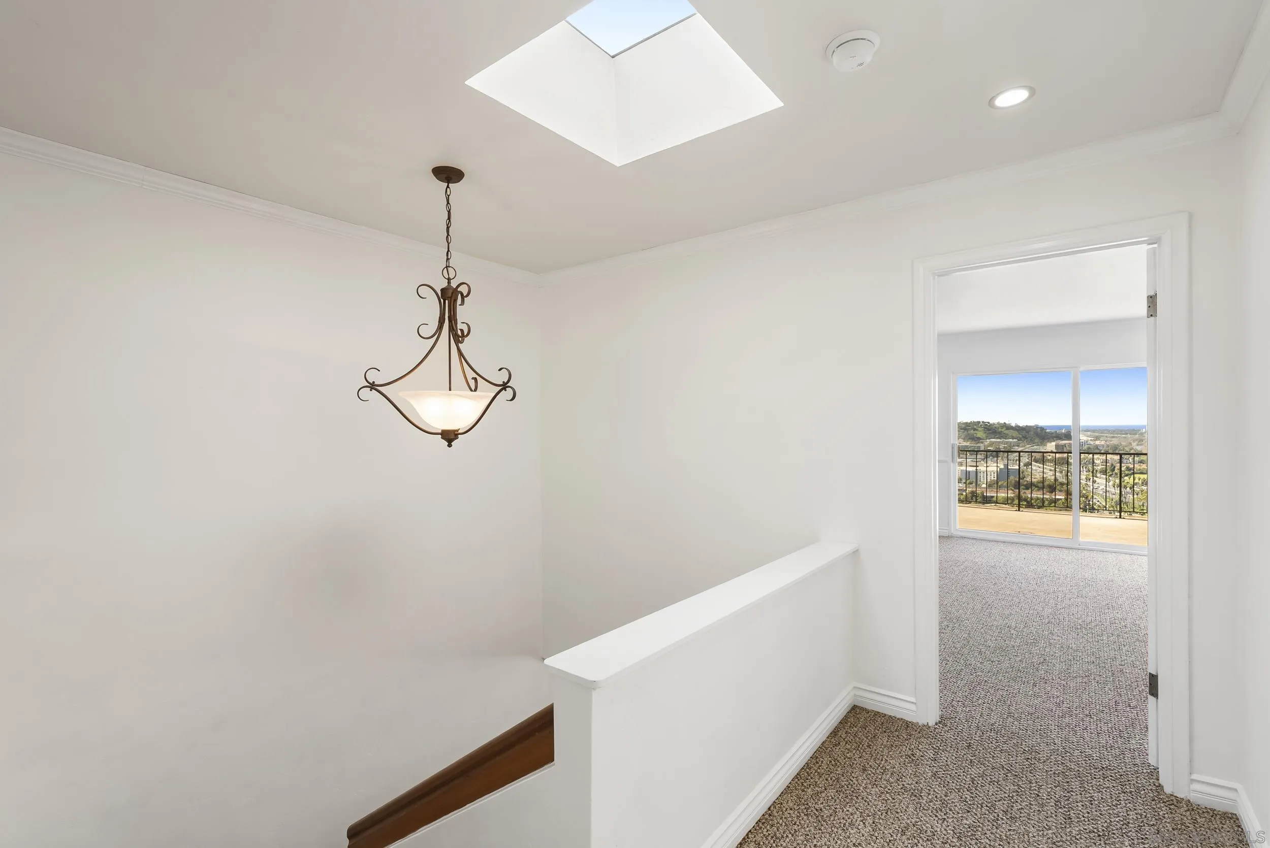 https://cdn.realtyfeed.com/cdn/127/260002308/eac53589138161f17e84caede8f837d4.webp