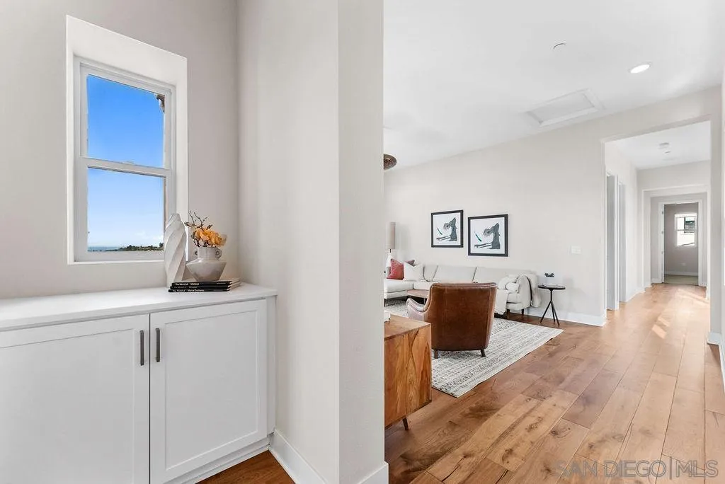 https://cdn.realtyfeed.com/cdn/127/260002309/5ee20413906cafb1a692e5cbf072834c.webp