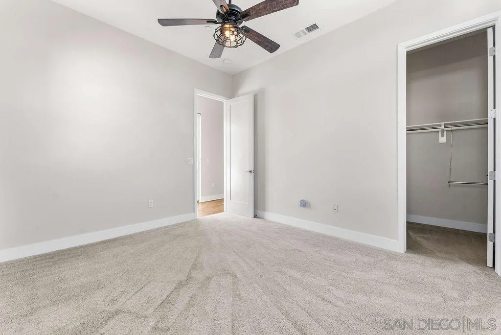 https://cdn.realtyfeed.com/cdn/127/260002309/957eadb61aafa150d806a05281b3ce37.webp