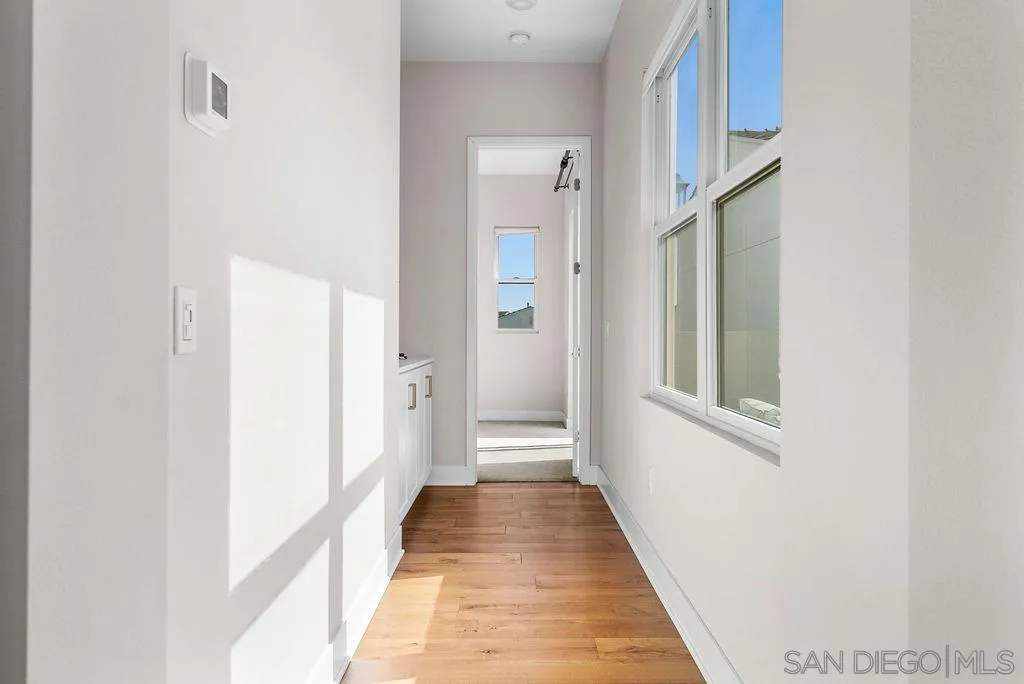 https://cdn.realtyfeed.com/cdn/127/260002309/da267ee1c4200484ce89828d6c4319af.webp
