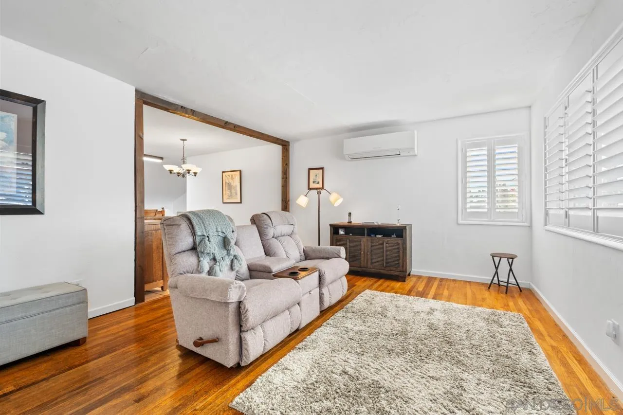 https://cdn.realtyfeed.com/cdn/127/260002310/41f7212252a5b978837f6ec30d11ef7a.webp
