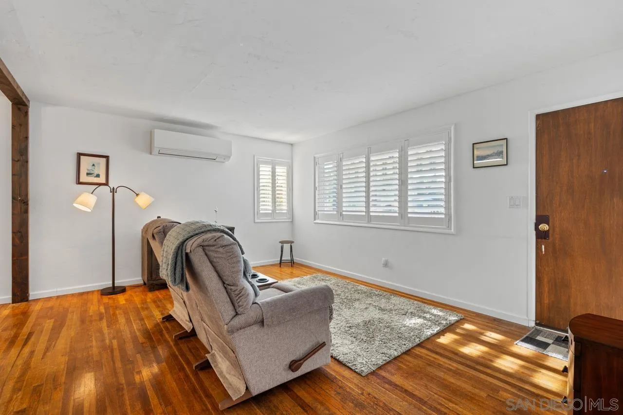 https://cdn.realtyfeed.com/cdn/127/260002310/806301e1e5925e0bb19de7a907541b8b.webp