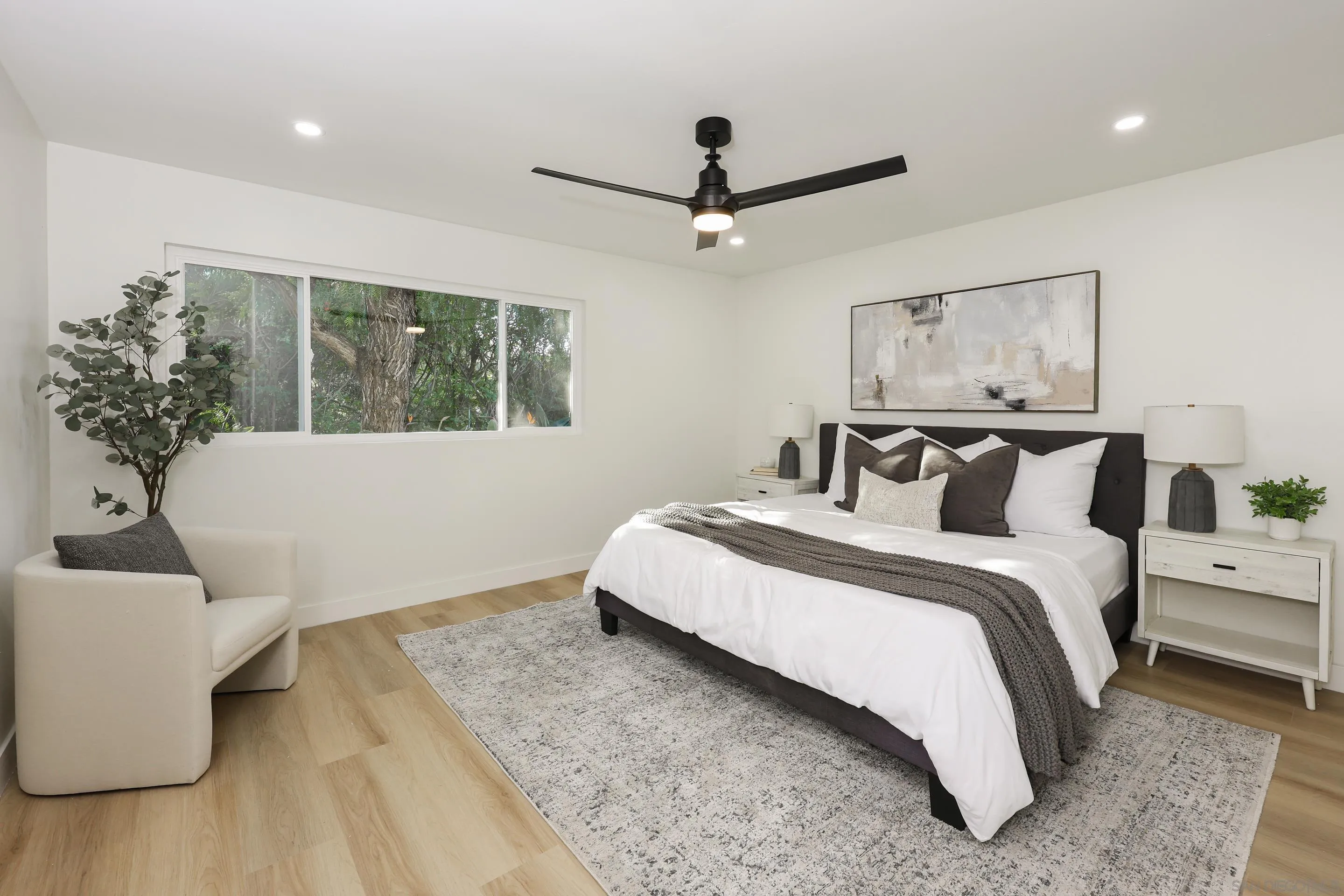 https://cdn.realtyfeed.com/cdn/127/260002311/77b41787a9c64f139c501b5ec6acd3e7.webp