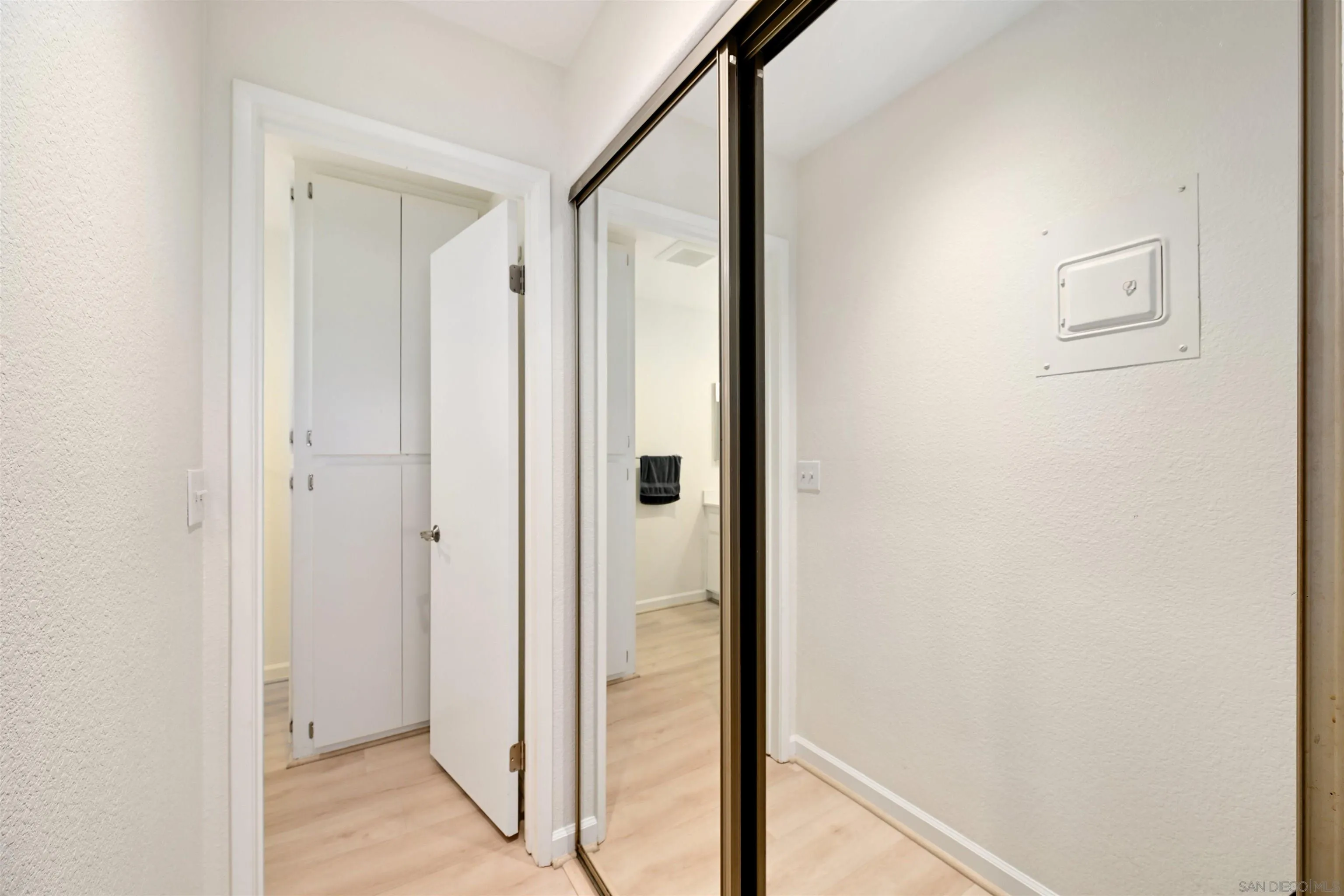 Photo #14: 260002313 Listing: Photo #14