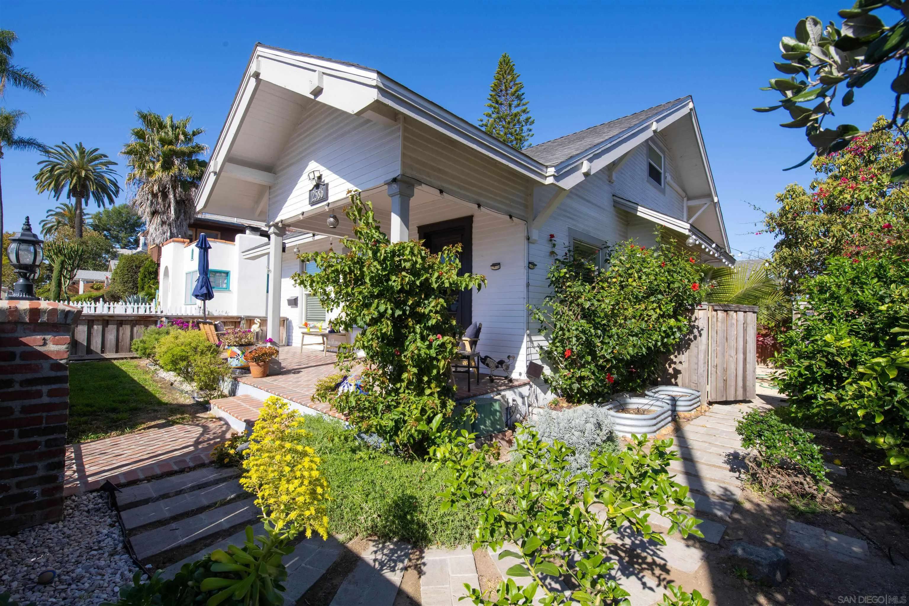 https://cdn.realtyfeed.com/cdn/127/260002314/421048fc6ad836e155b63223c8024a50.webp