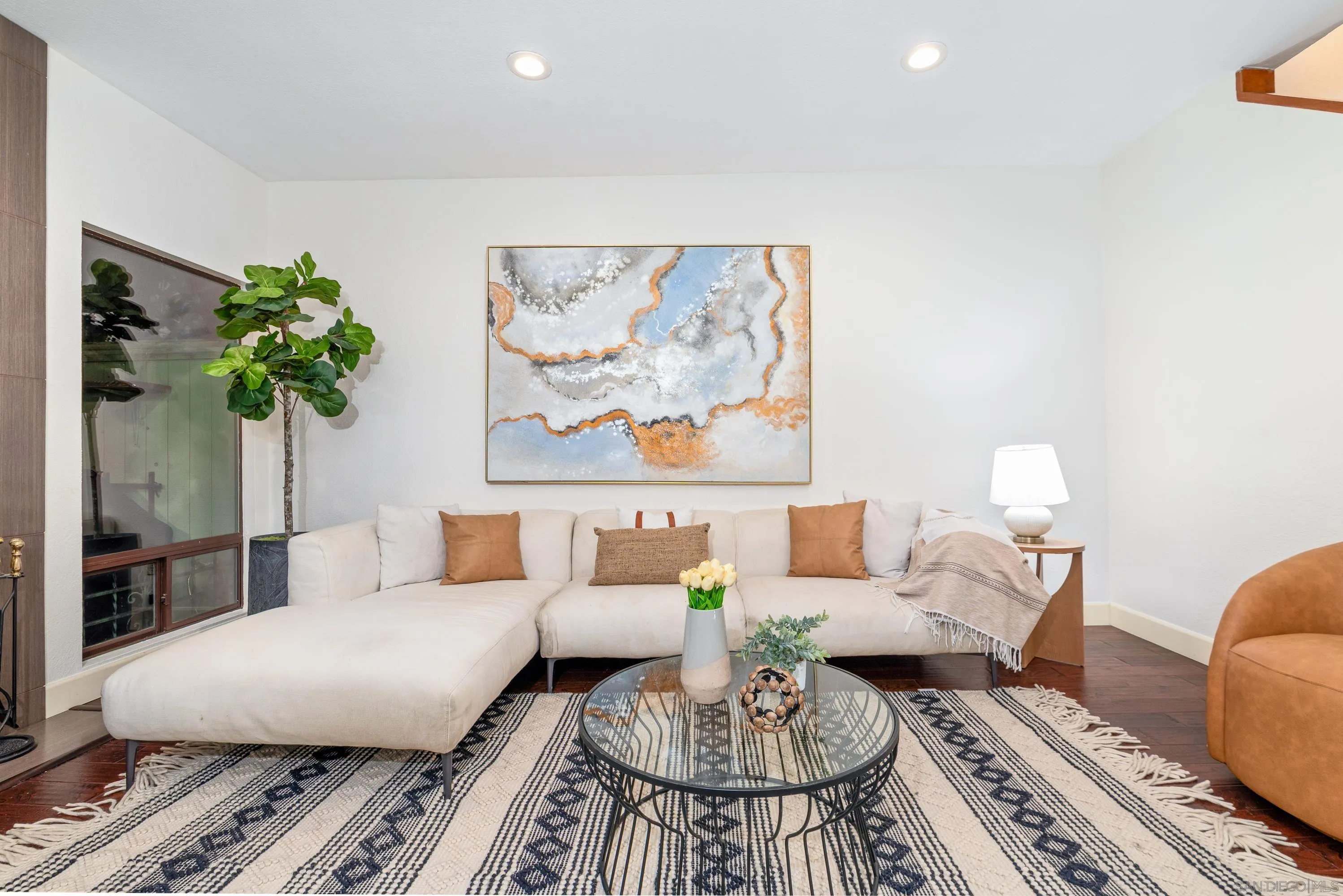 https://cdn.realtyfeed.com/cdn/127/260002316/344c980f412cceb74e9b583177a6226b.webp
