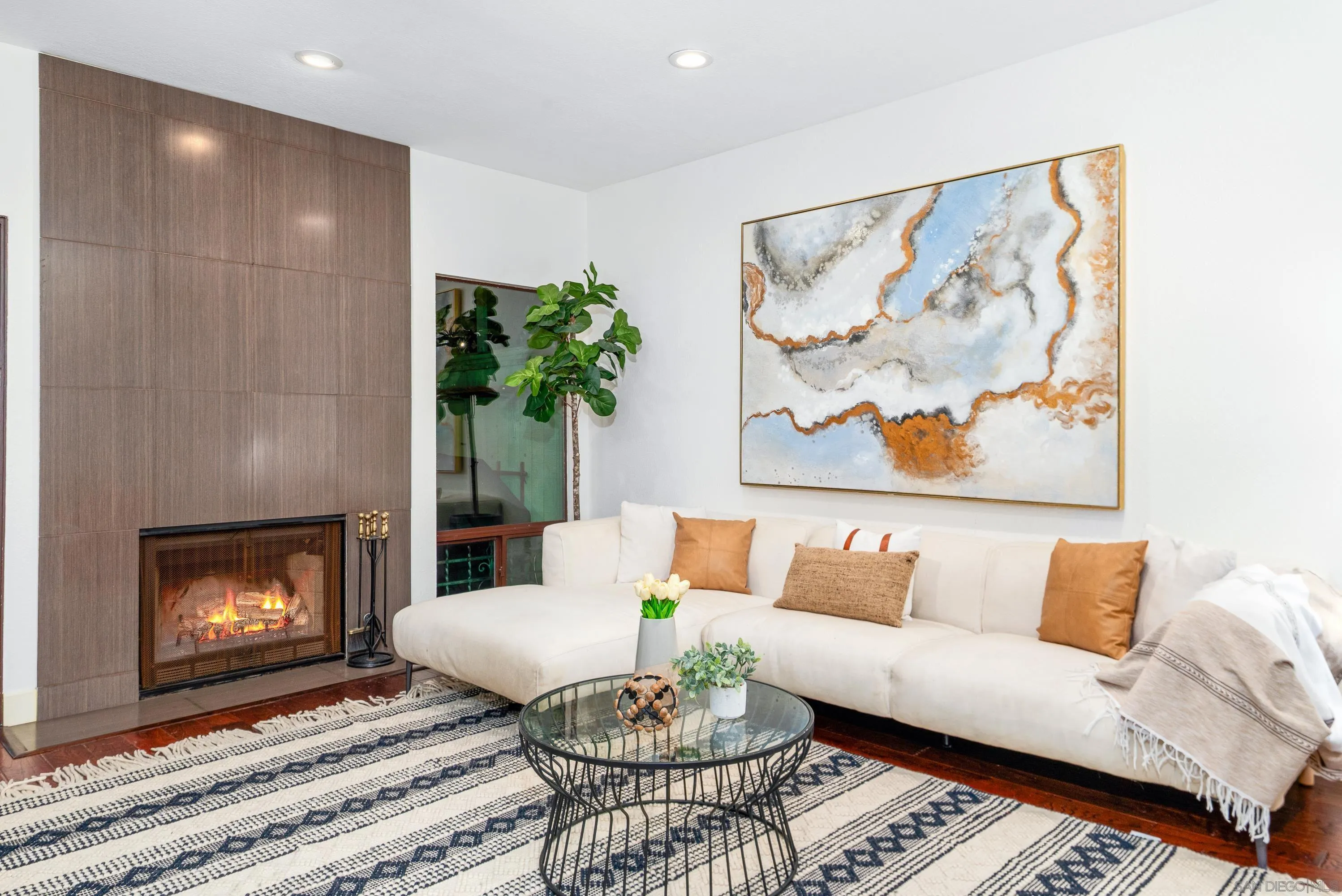 https://cdn.realtyfeed.com/cdn/127/260002316/6d39d82d55c3b3b0e8095532c1d8b5d4.webp