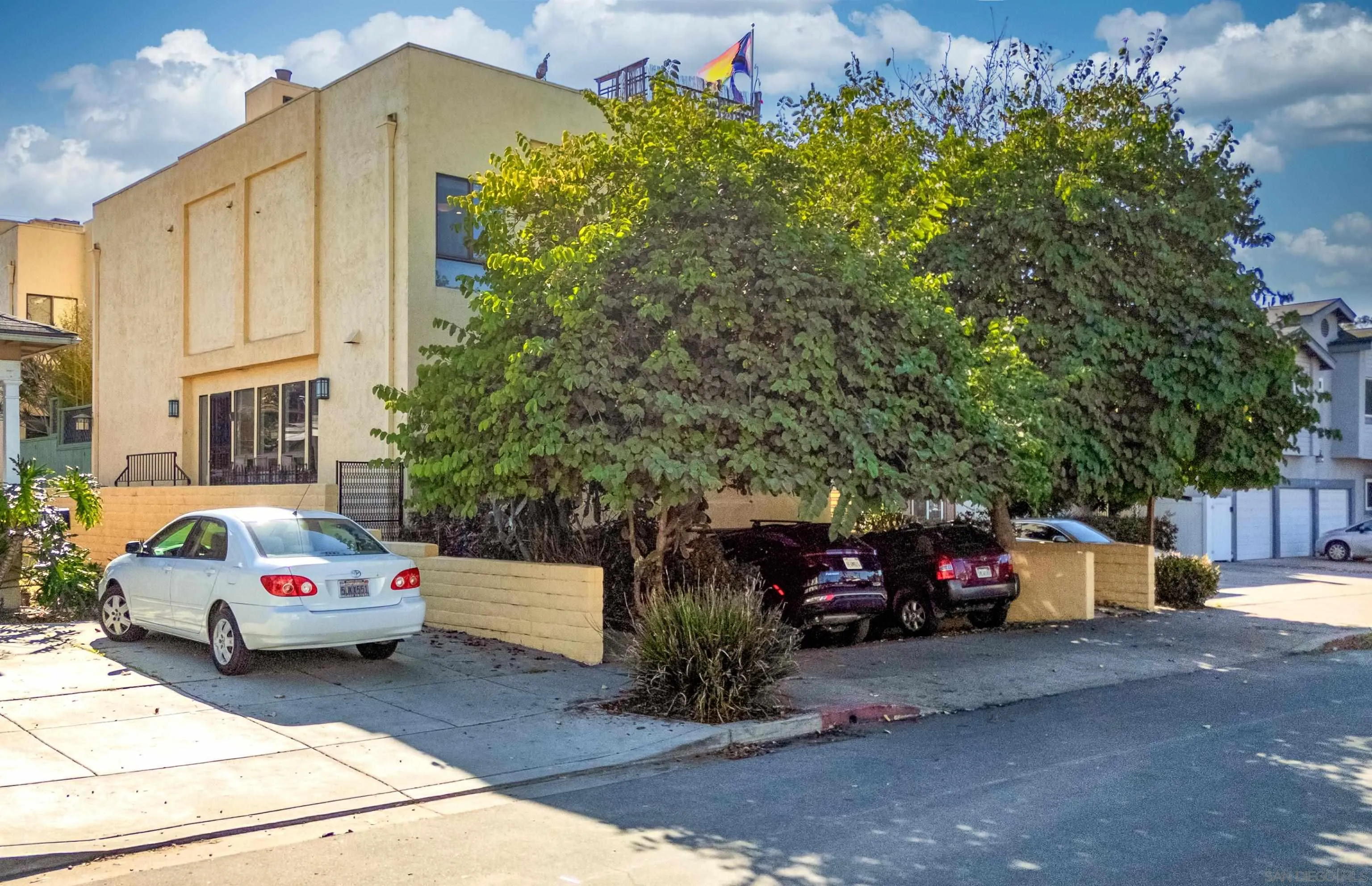 https://cdn.realtyfeed.com/cdn/127/260002316/e47ae68d8de3b316b90cca9bd233824c.webp