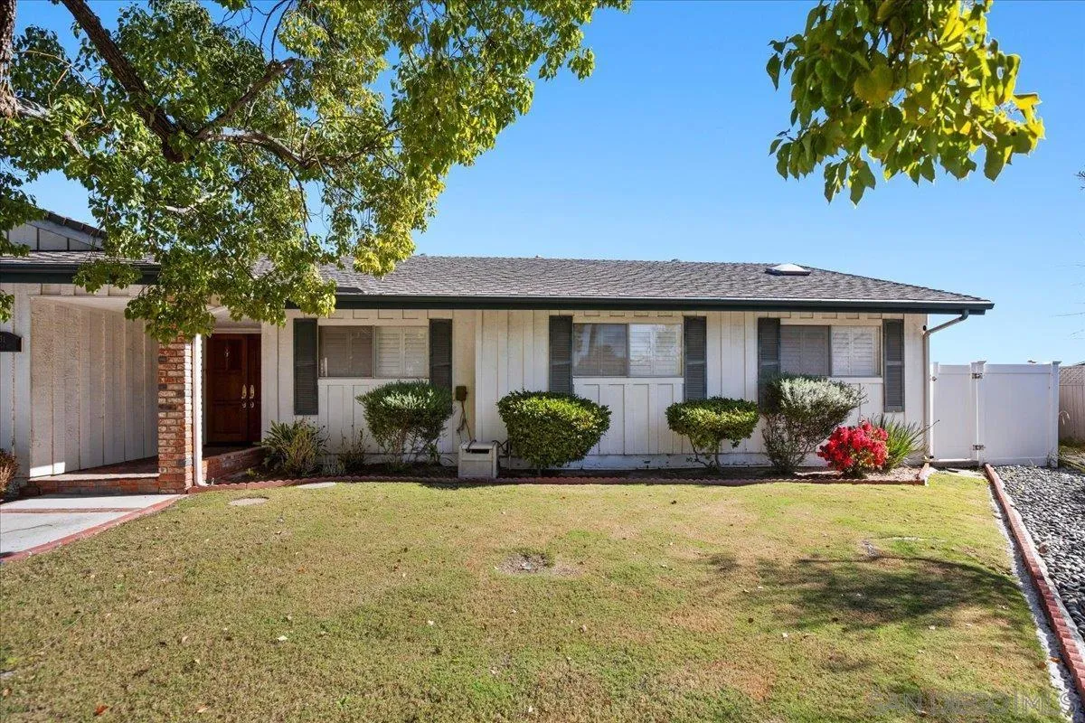 https://cdn.realtyfeed.com/cdn/127/260002317/39542f59de9d7092e1f59e2722687b68.webp