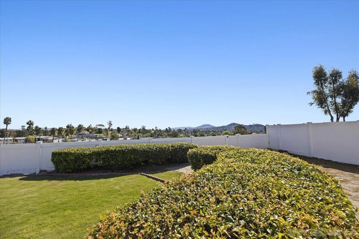https://cdn.realtyfeed.com/cdn/127/260002317/ad374ba7ef32b9e8adaa0b54e4d695c6.webp