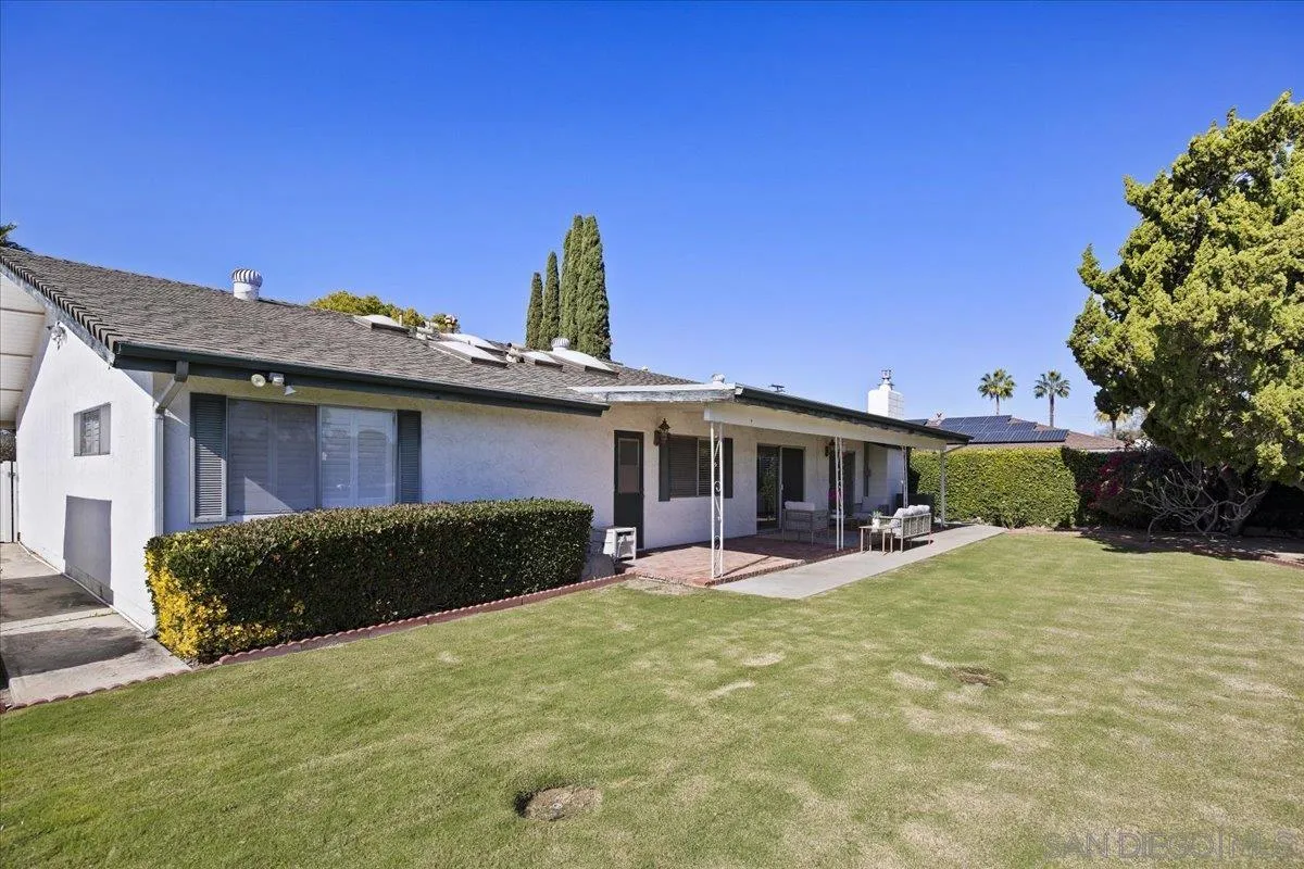 https://cdn.realtyfeed.com/cdn/127/260002317/bdc31c546088973210fccb8343d5e9e8.webp