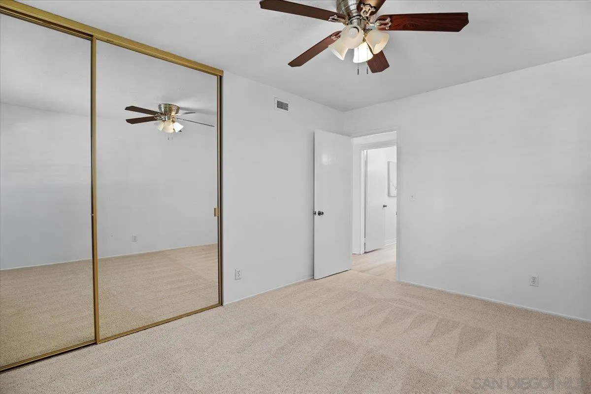 https://cdn.realtyfeed.com/cdn/127/260002317/f9281a1aeb572b26c9b4e6f6a57d7314.webp