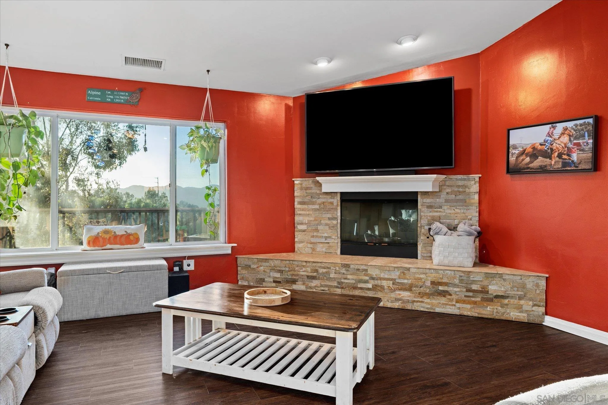 https://cdn.realtyfeed.com/cdn/127/260002320/07b81a24a5fcdd3f463f173e77a6e556.webp