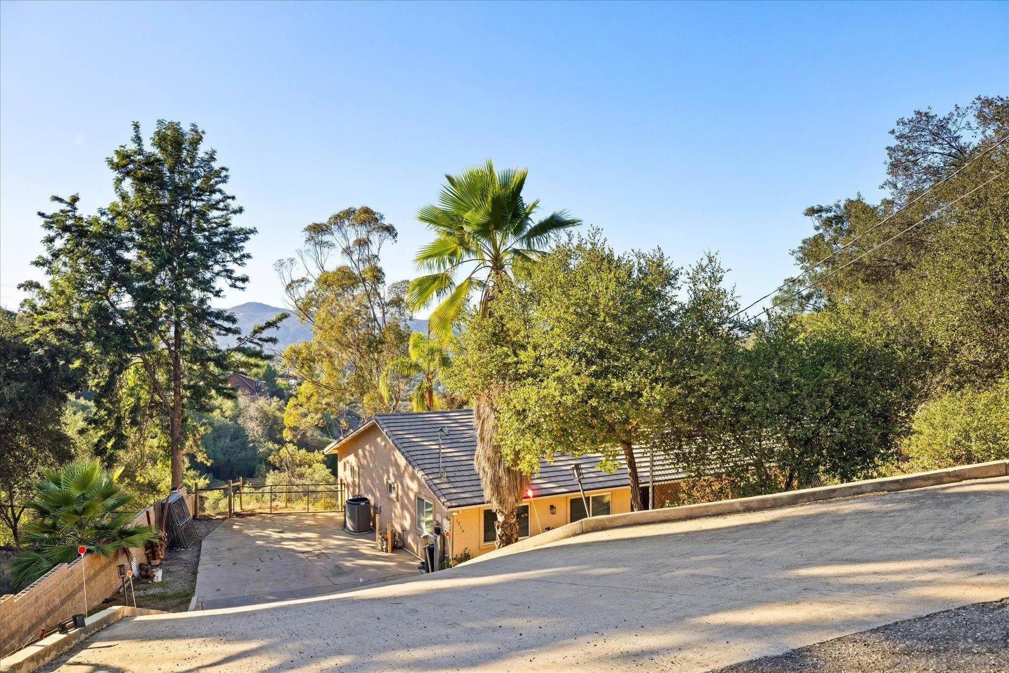 https://cdn.realtyfeed.com/cdn/127/260002320/3635e10a2d053389dbab08ebb1d59798.webp