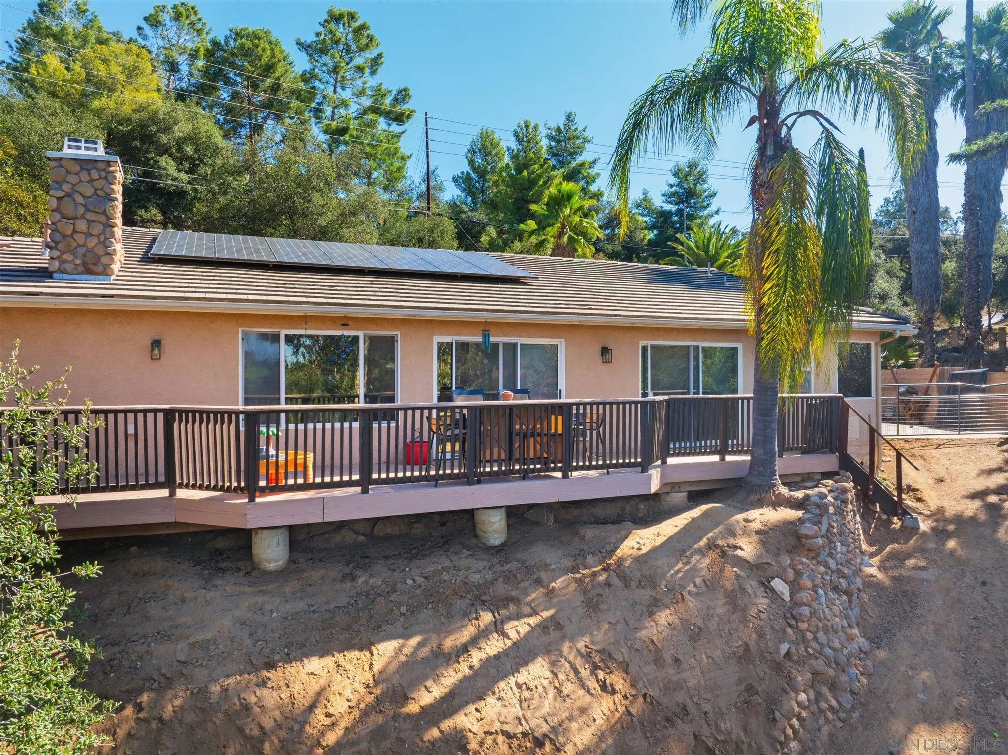 https://cdn.realtyfeed.com/cdn/127/260002320/7175f7c706a0018ca02cf356fc3f5180.webp