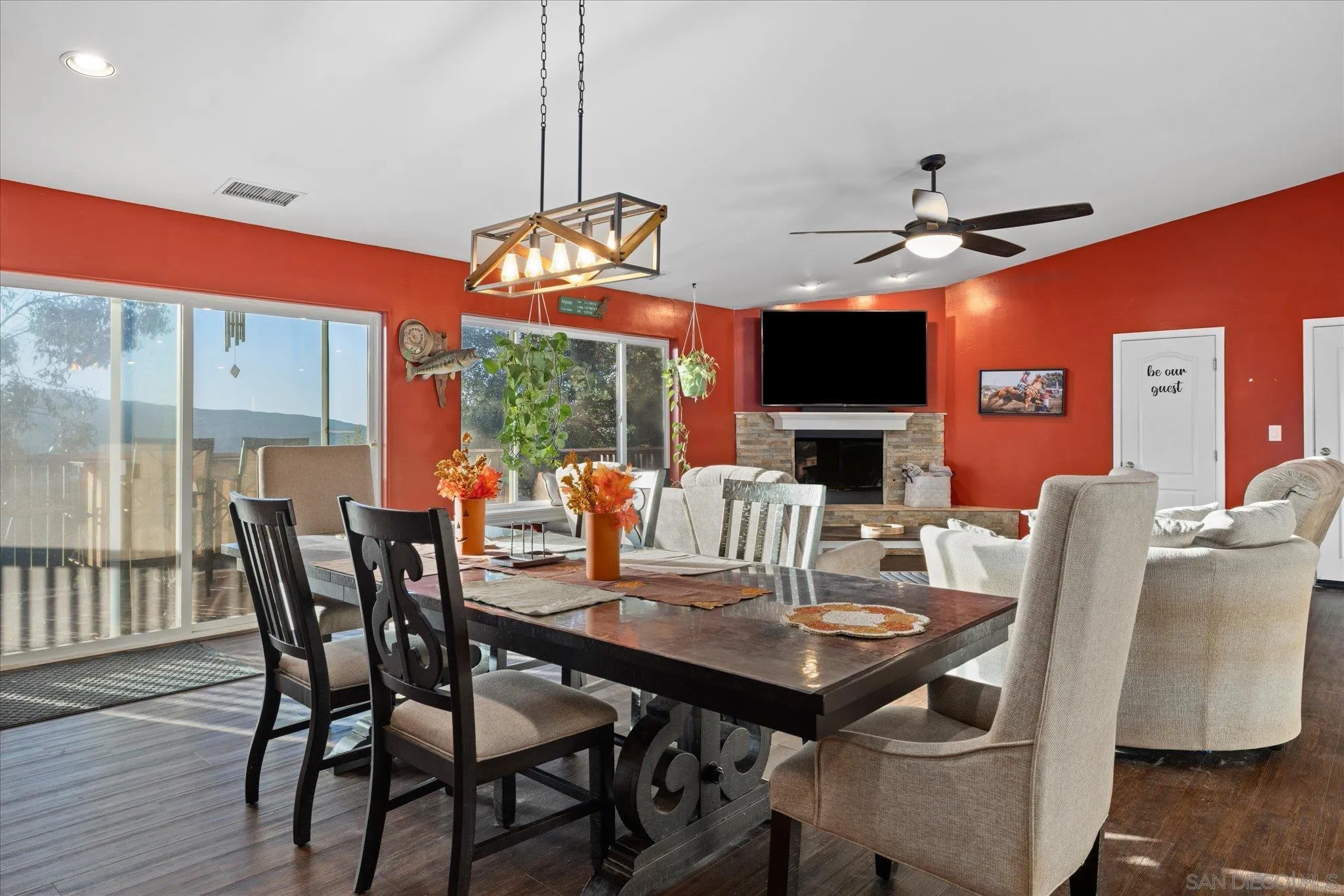 https://cdn.realtyfeed.com/cdn/127/260002320/942778de5f545f2e6dd132643194d820.webp