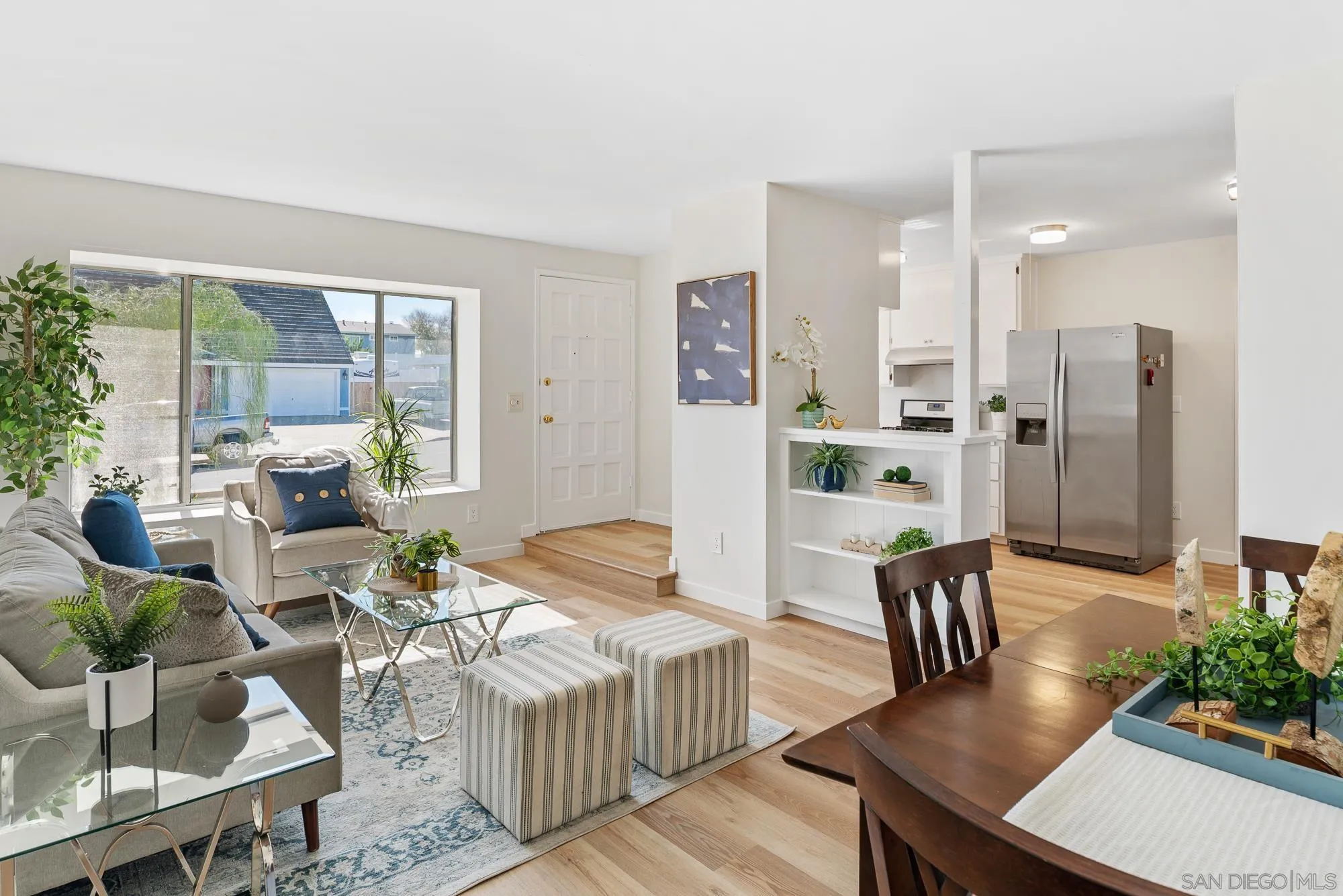 https://cdn.realtyfeed.com/cdn/127/260002332/9ad2ac1fc12364c4429361f13bdec3da.webp