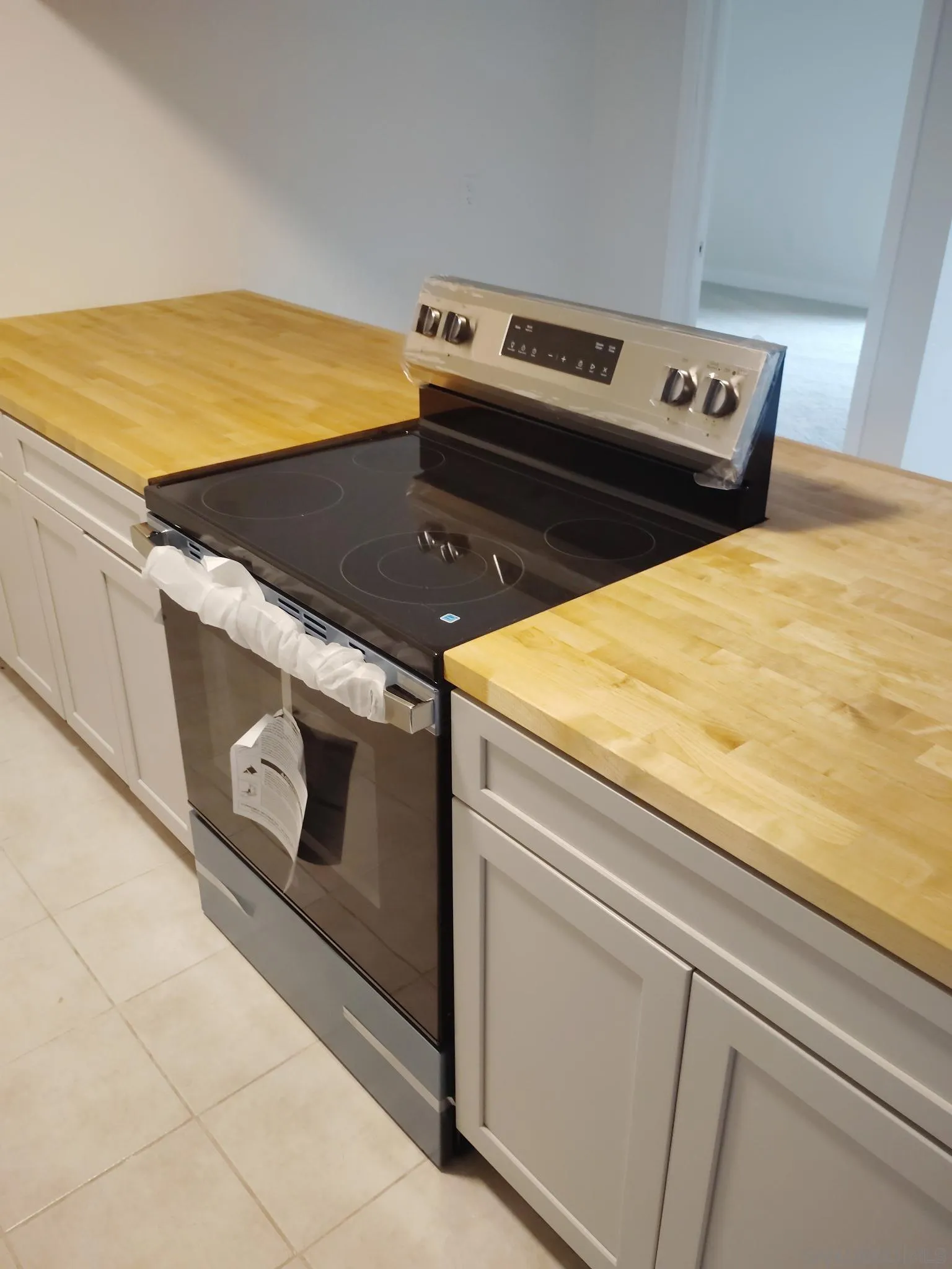 Photo #4: 260002334 Listing: Photo #4