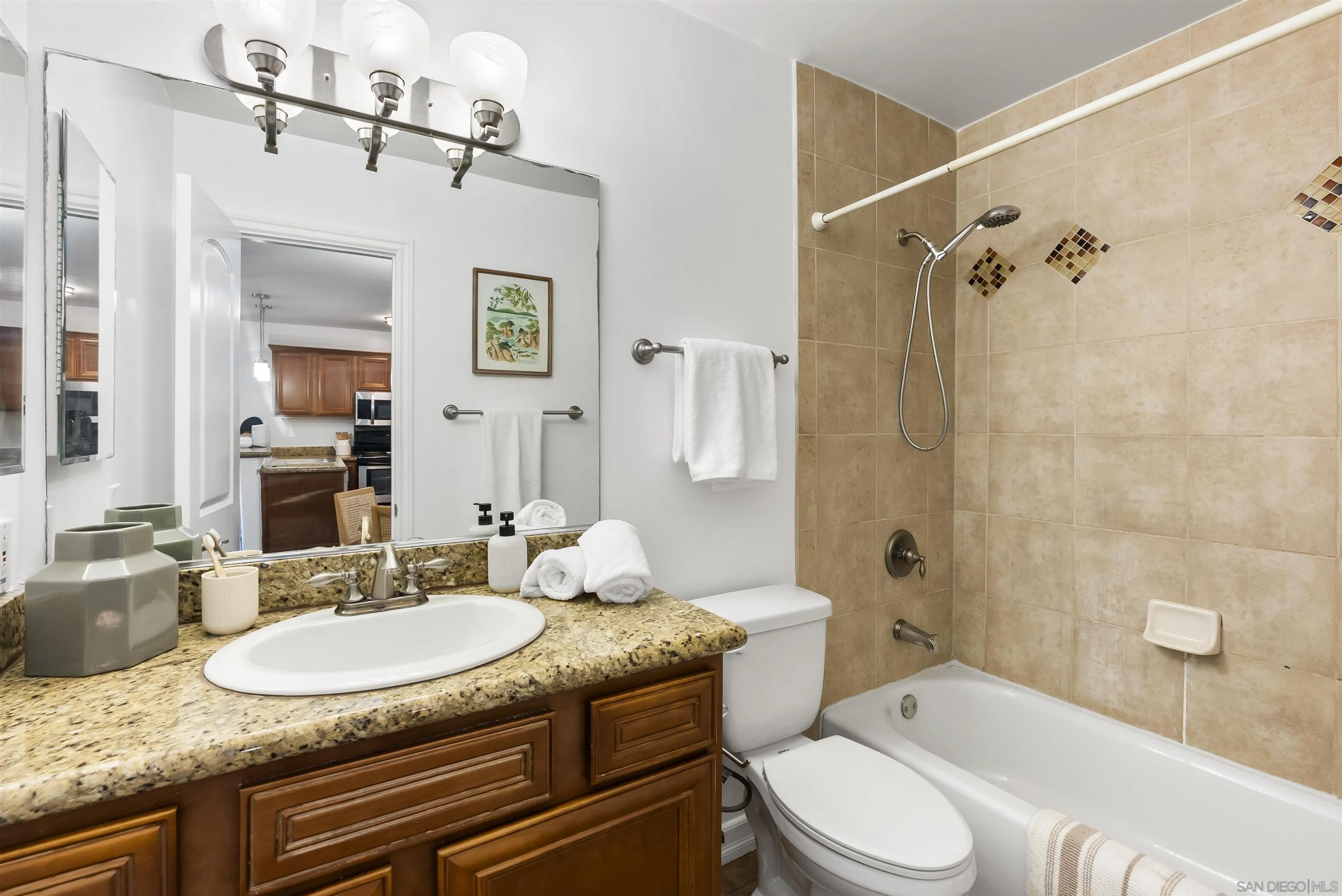 https://cdn.realtyfeed.com/cdn/127/260002336/0b2d450c672a78618ba81db59e1aa632.webp