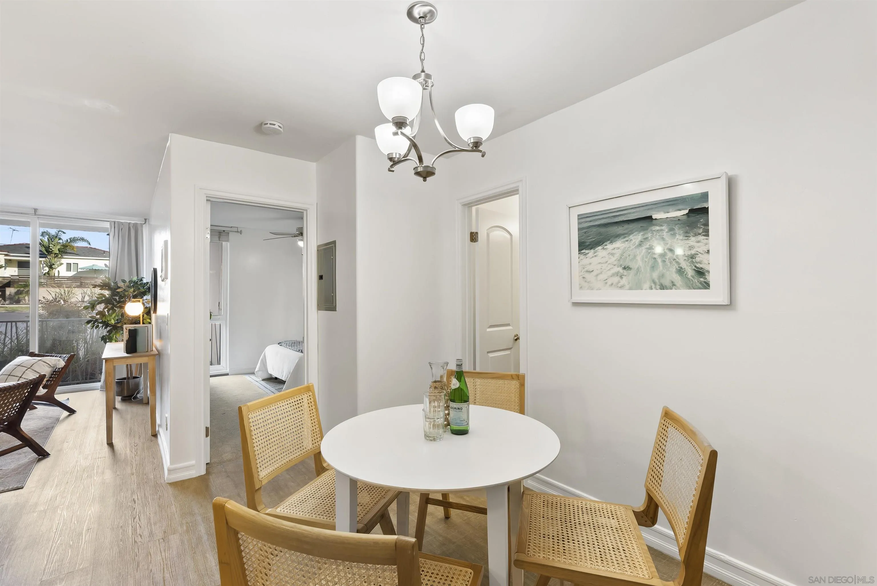 https://cdn.realtyfeed.com/cdn/127/260002336/670a5d1e5bbb5b3423649c658054b6f6.webp