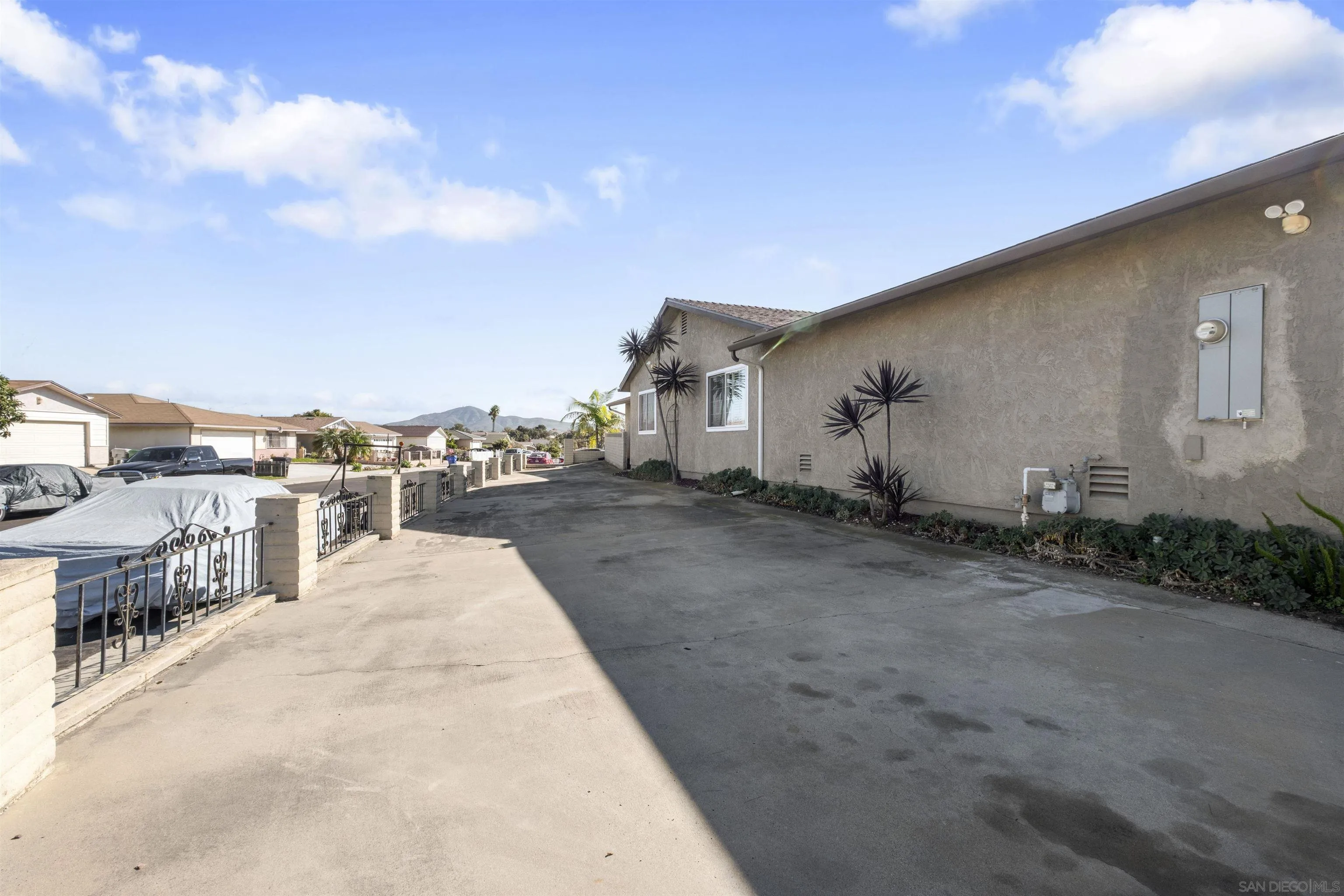 https://cdn.realtyfeed.com/cdn/127/260002337/3918e0a8560c64c805a791bf1d611ea8.webp