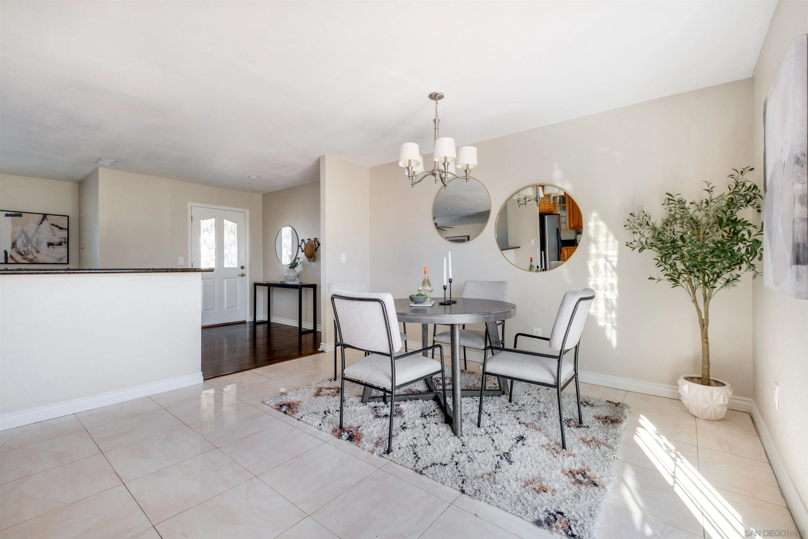 https://cdn.realtyfeed.com/cdn/127/260002337/4ac5038174f43f59d757077bc29e92a3.webp