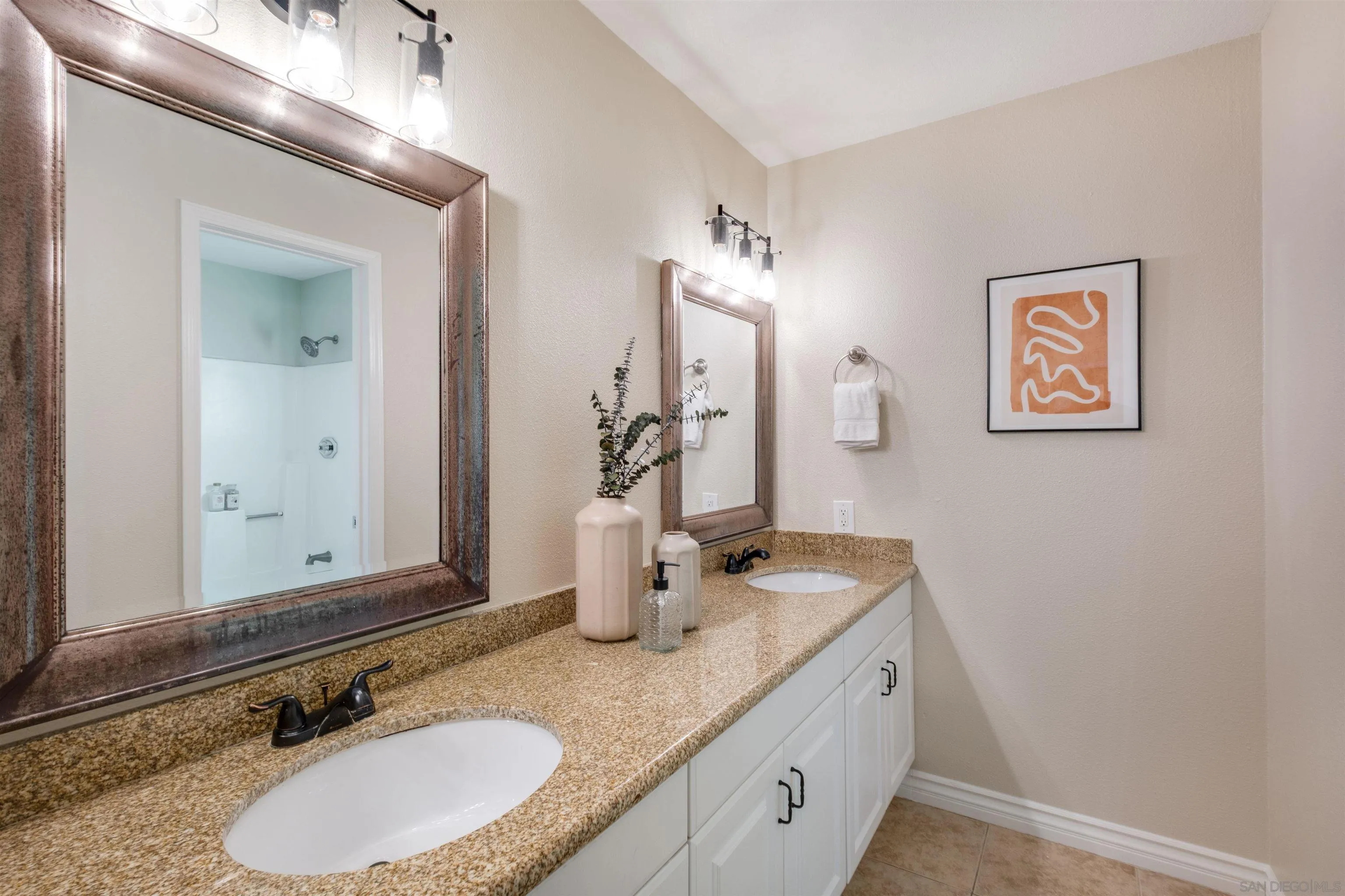 https://cdn.realtyfeed.com/cdn/127/260002337/b57956bd15753dc44b8b1c14901eadba.webp