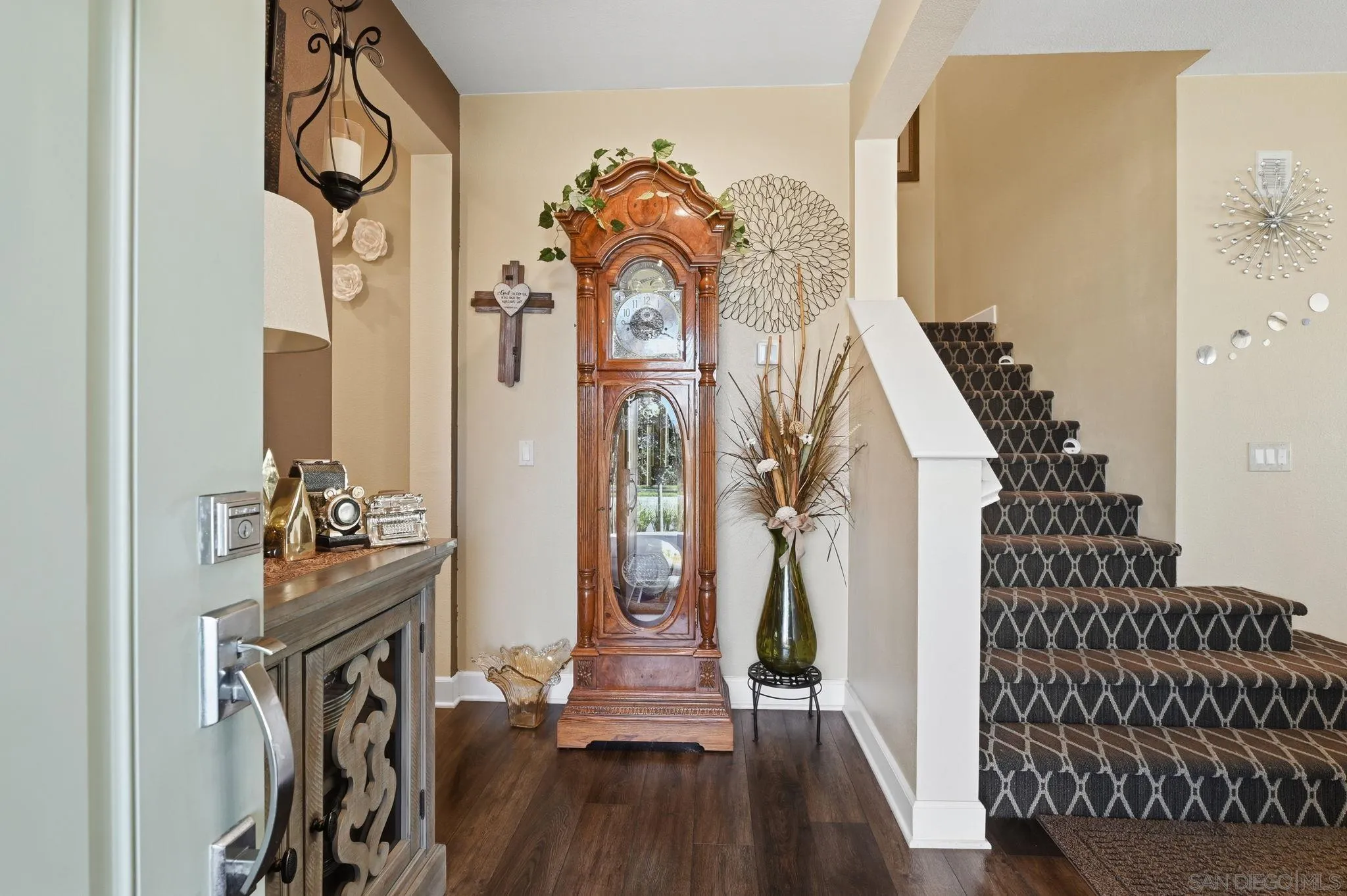 https://cdn.realtyfeed.com/cdn/127/260002338/fb5931320b4a69242754474fab522798.webp