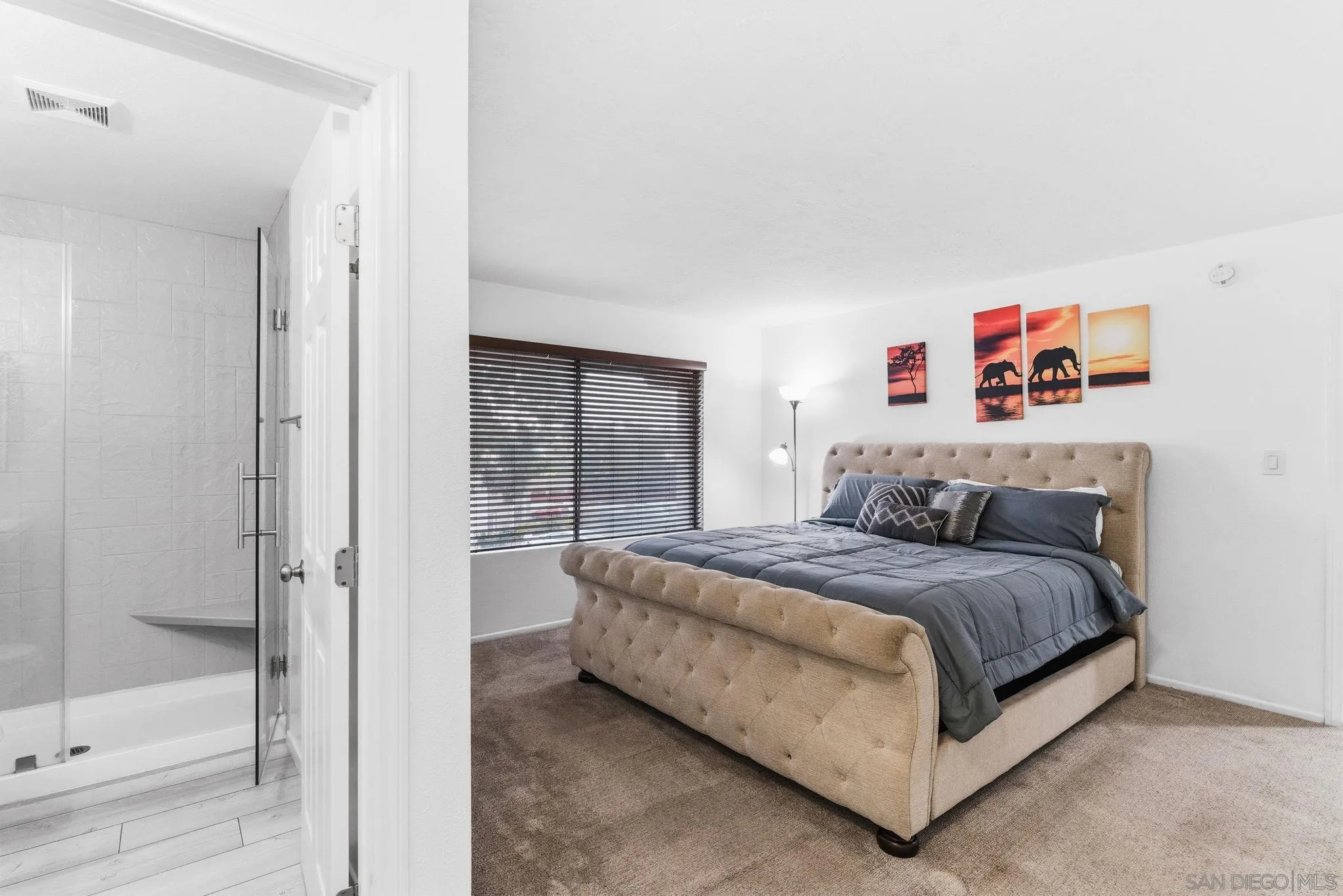 https://cdn.realtyfeed.com/cdn/127/260002343/6bba2505084c36acd1830f27382fa019.webp